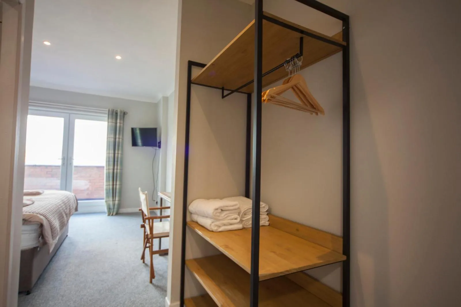 Area and facilities, Bed in Highfield Hotel