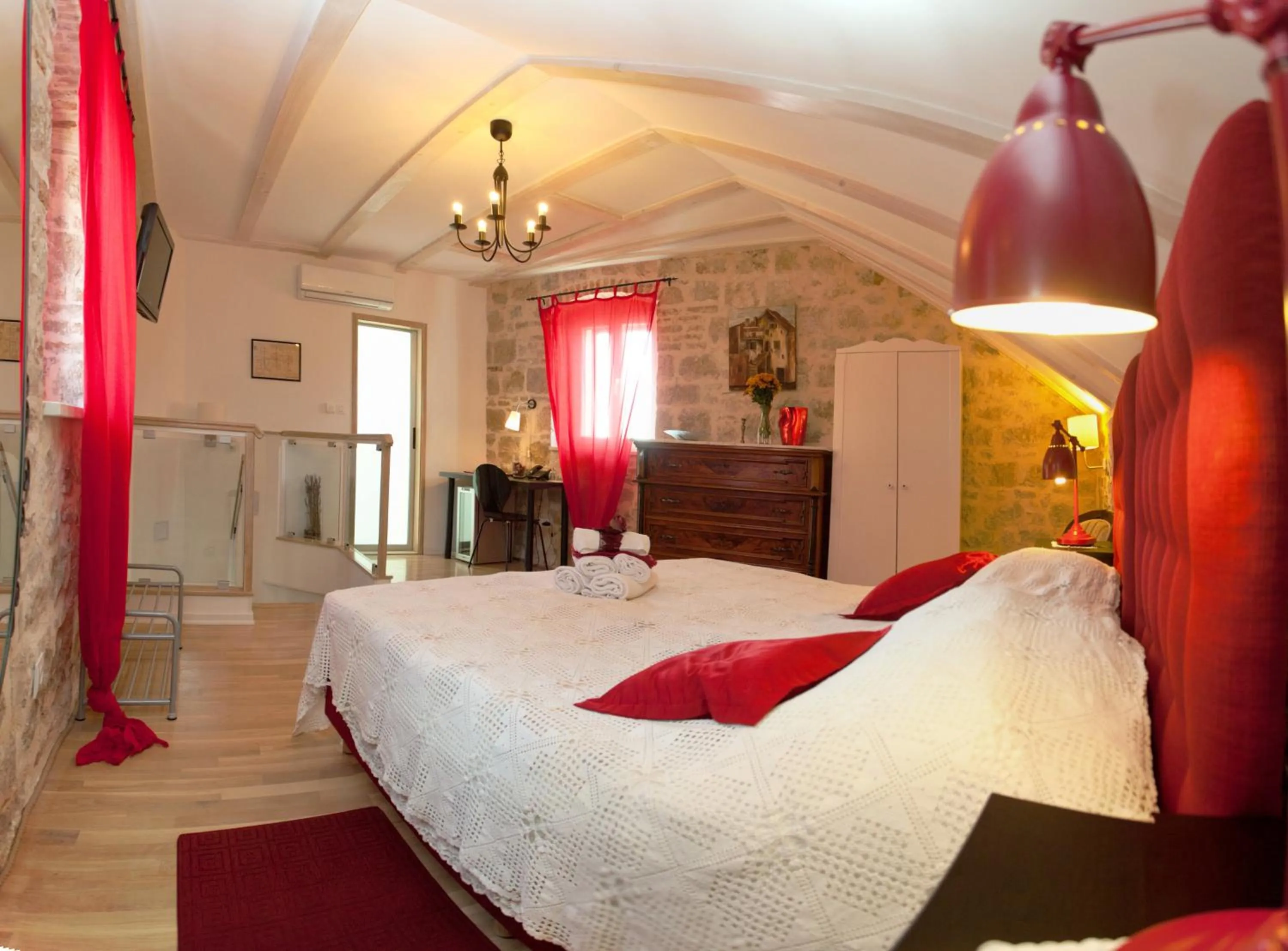 Photo of the whole room, Bed in Bed & Breakfast Vila Baguc
