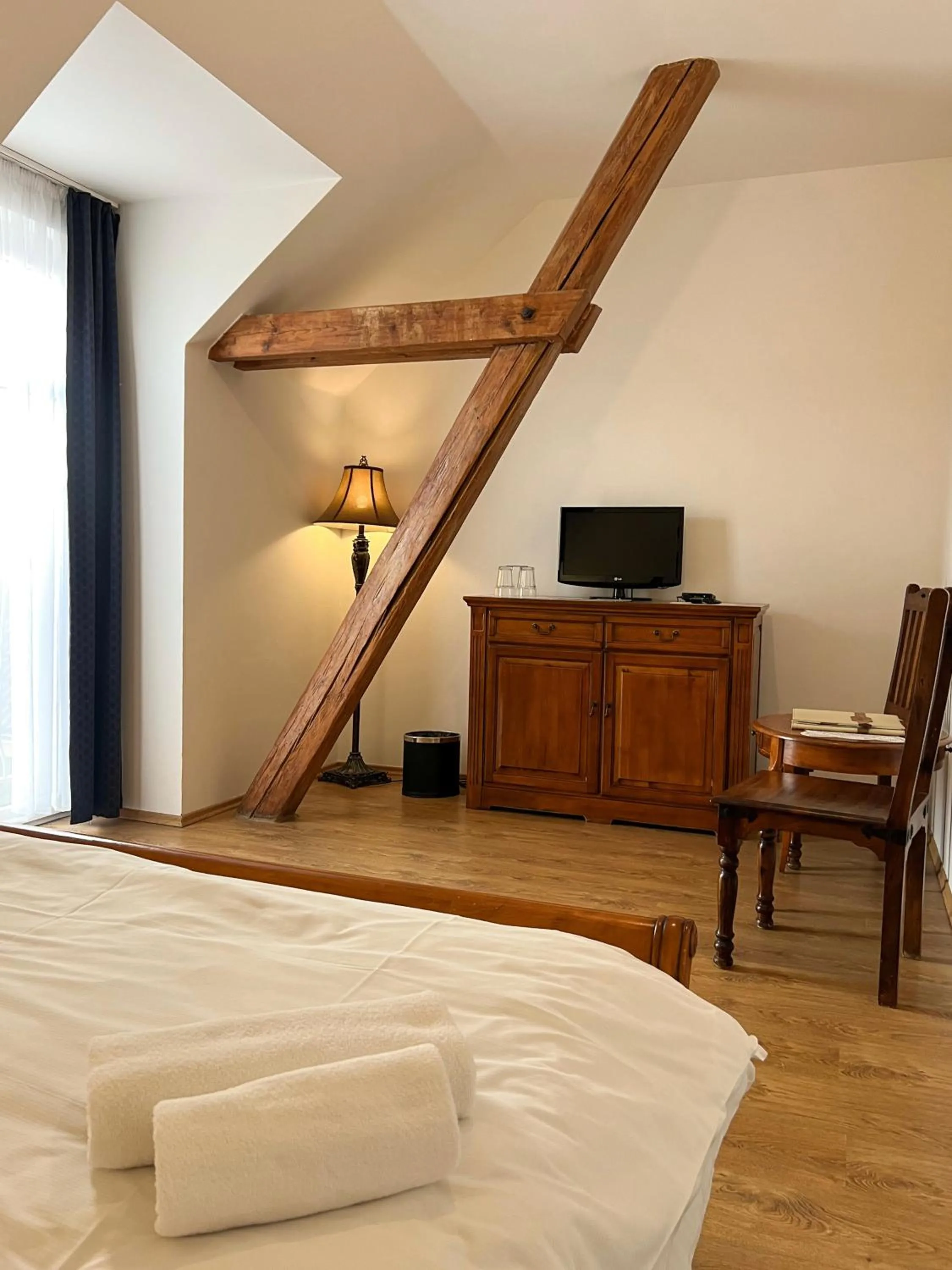 Photo of the whole room, Bed in Hotel Lony