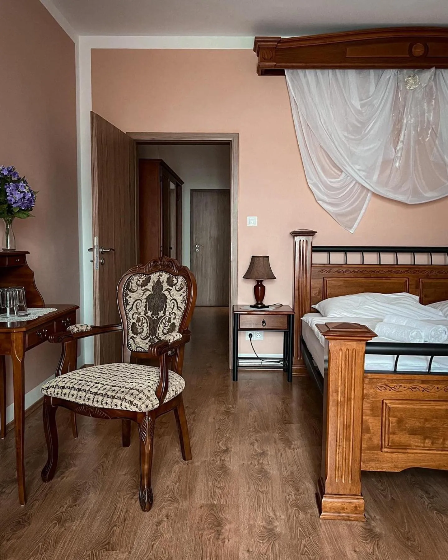 Photo of the whole room, Bed in Hotel Lony