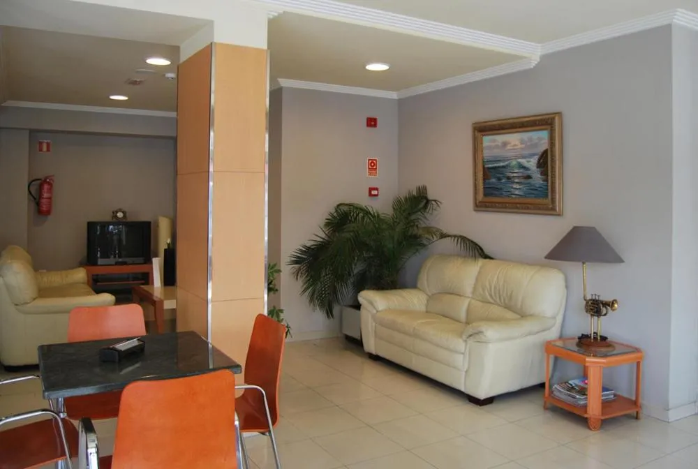 Lounge or bar in Hotel Plaza