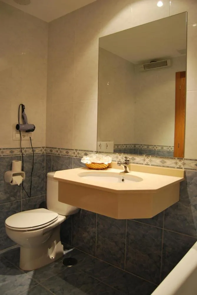 Bathroom in Hotel Plaza