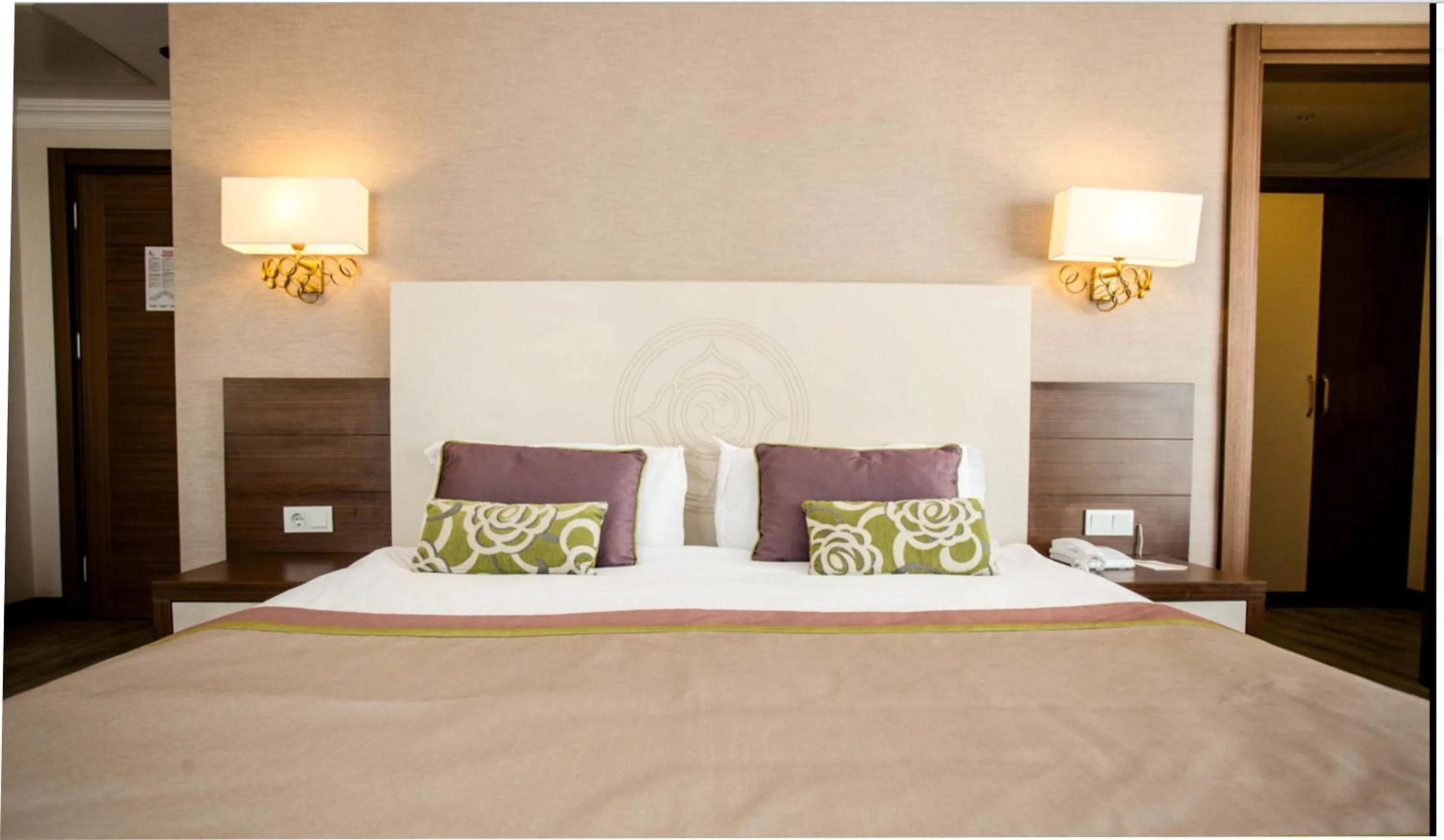 Bed in Side Alegria Hotel & Spa - All Inclusive-Adult Only