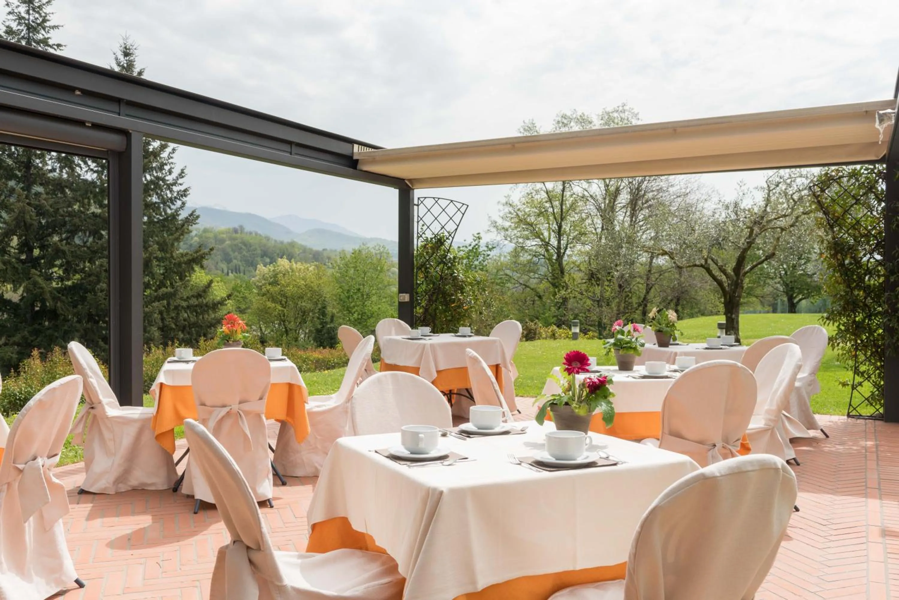 Area and facilities in Cà Del Moro Resort & SPA