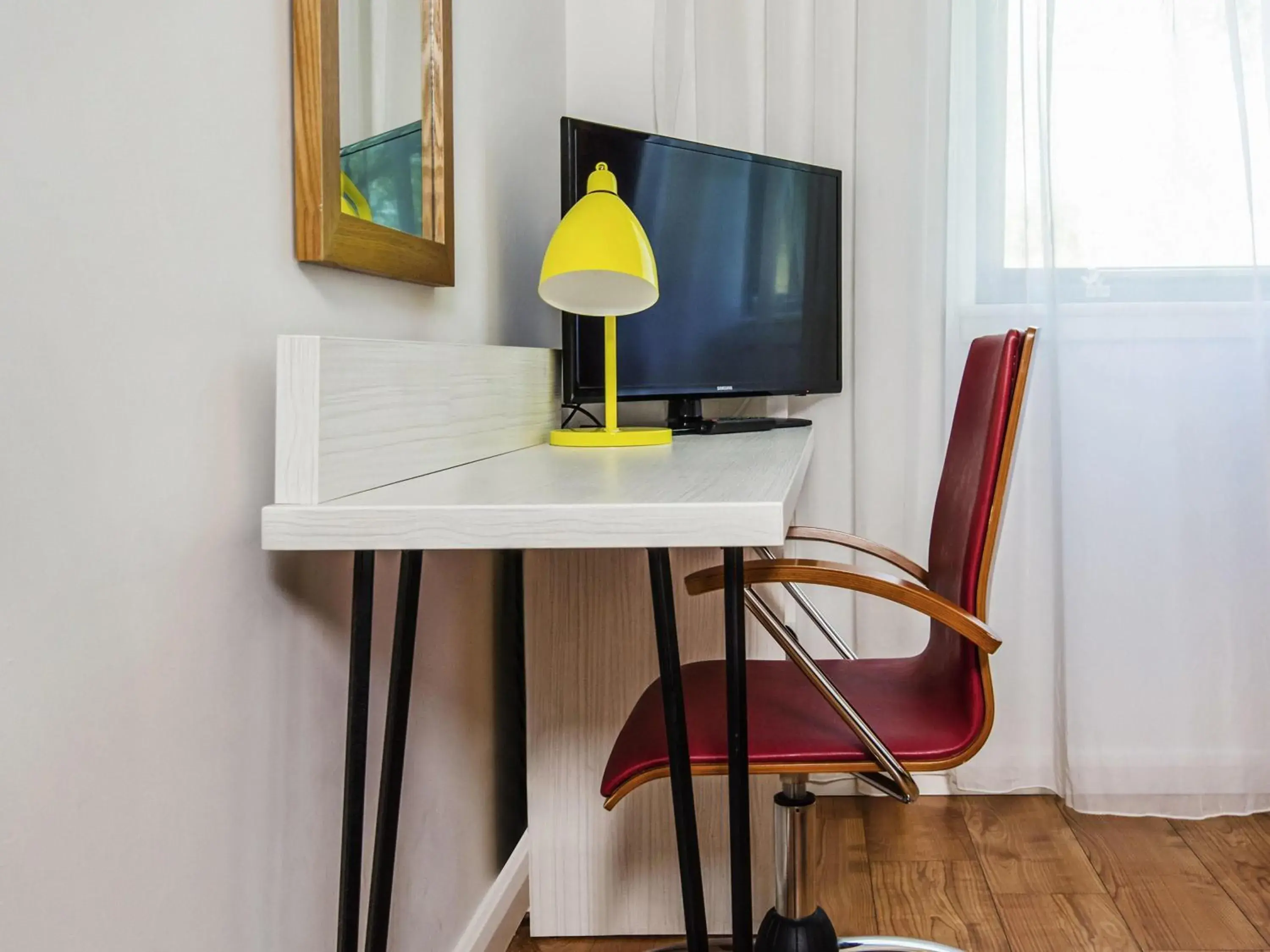 Bedroom in ibis Styles Crewe Bedroom in ibis Styles Crewe