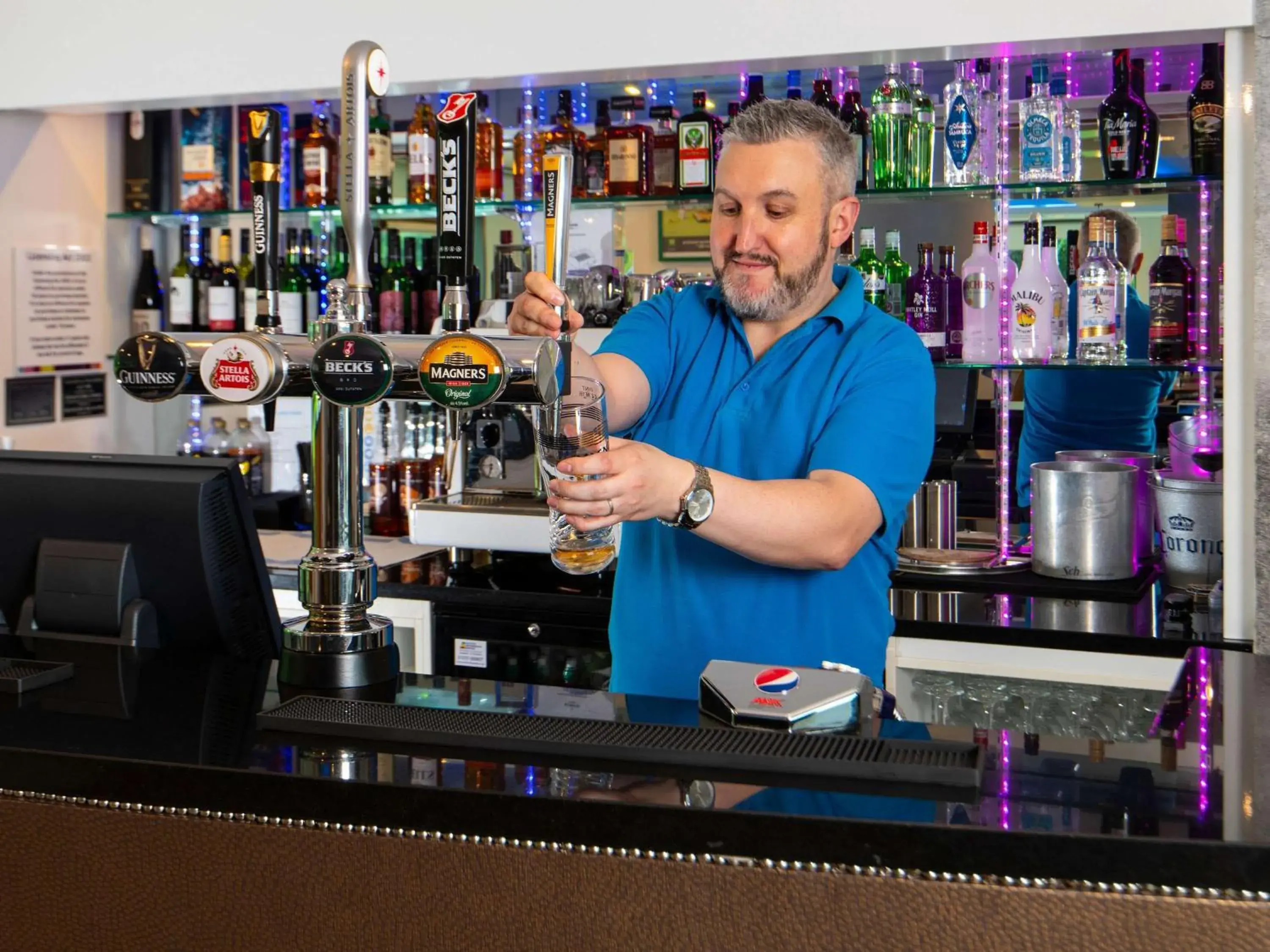 Lounge or bar in ibis Styles Crewe Lounge or bar in ibis Styles Crewe
