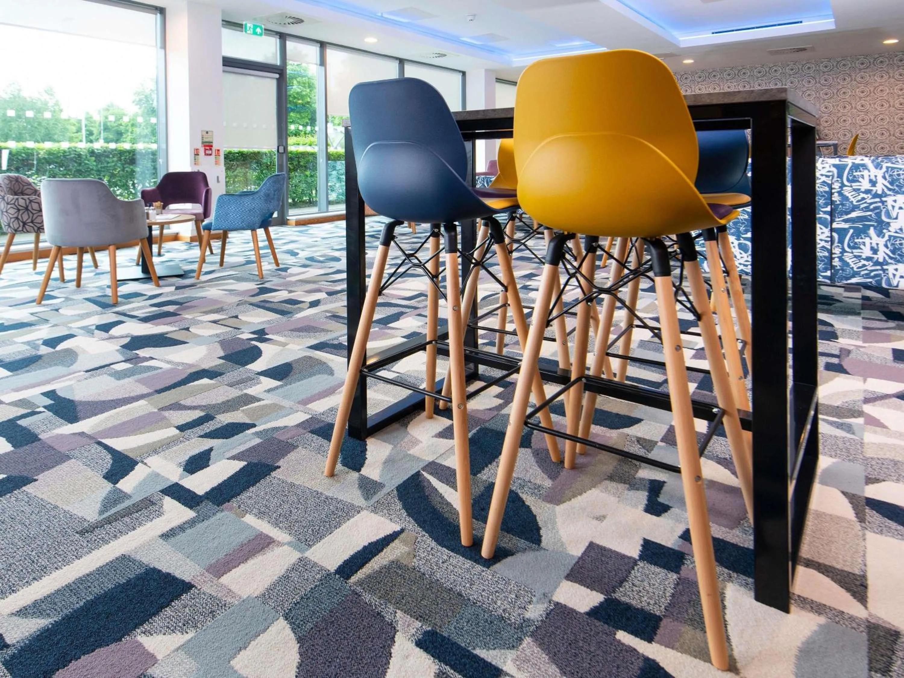 Lounge or bar in ibis Styles Crewe