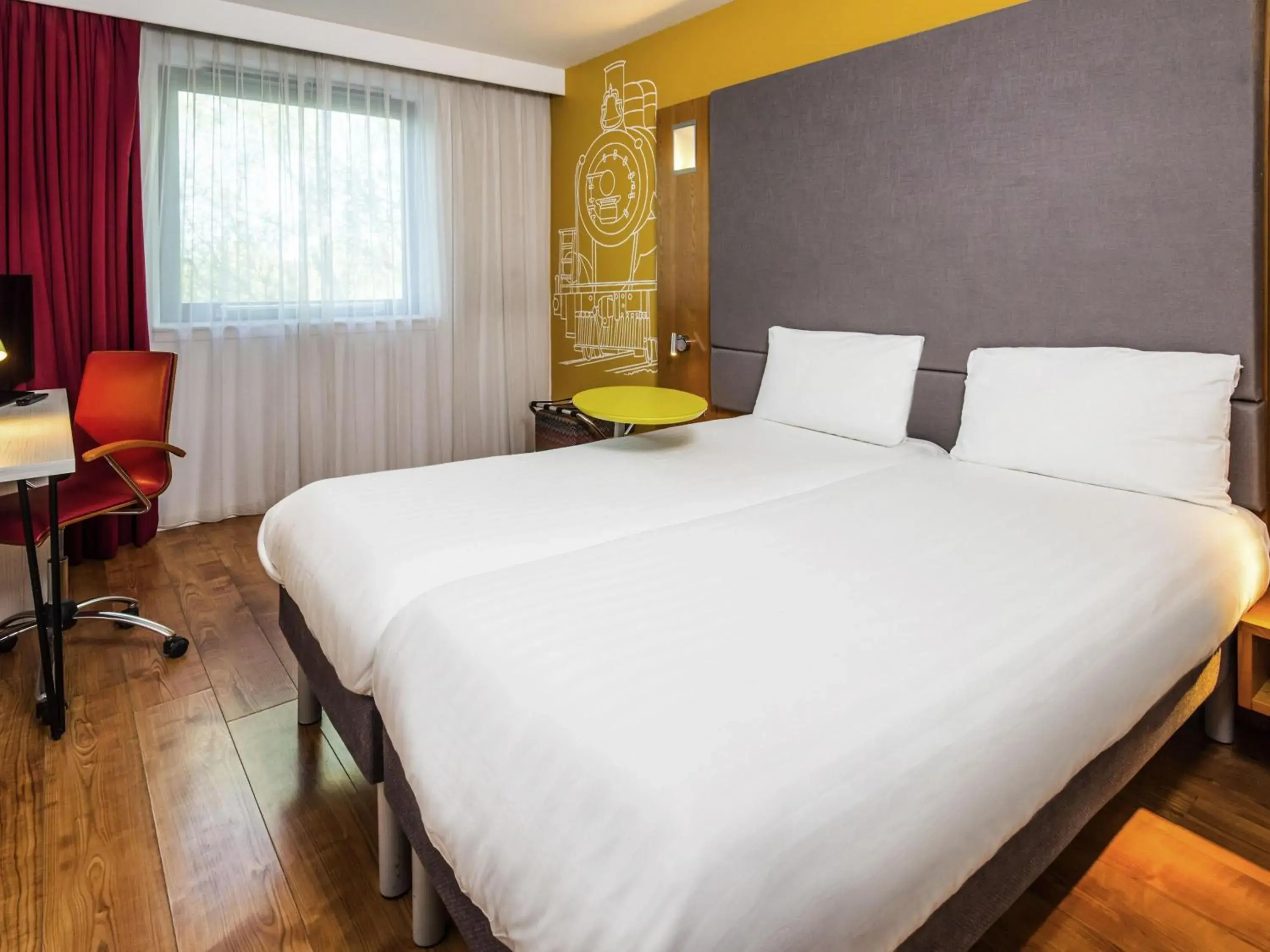 Bedroom, Bed in ibis Styles Crewe Bedroom, Bed in ibis Styles Crewe