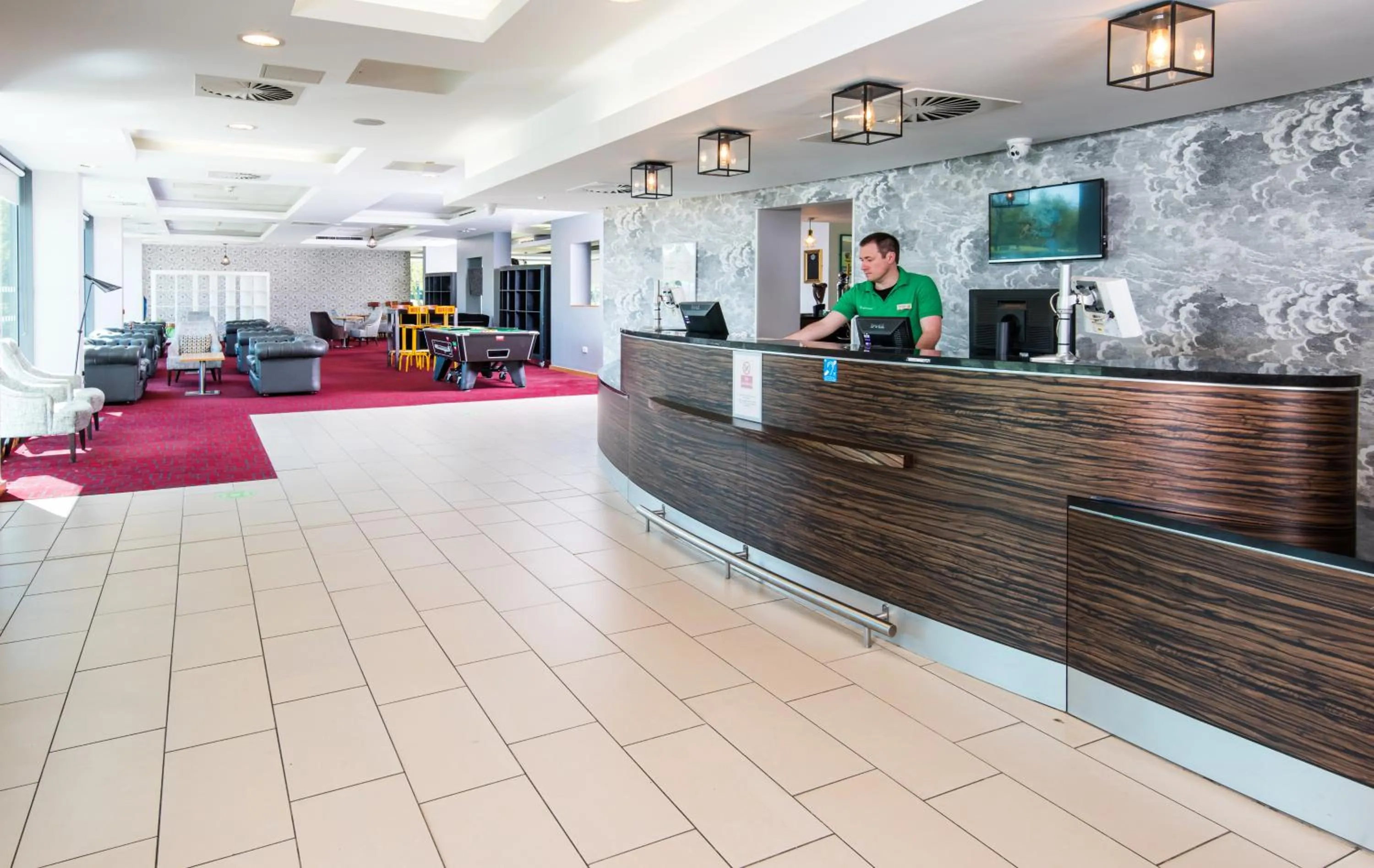 Lobby or reception in ibis Styles Crewe