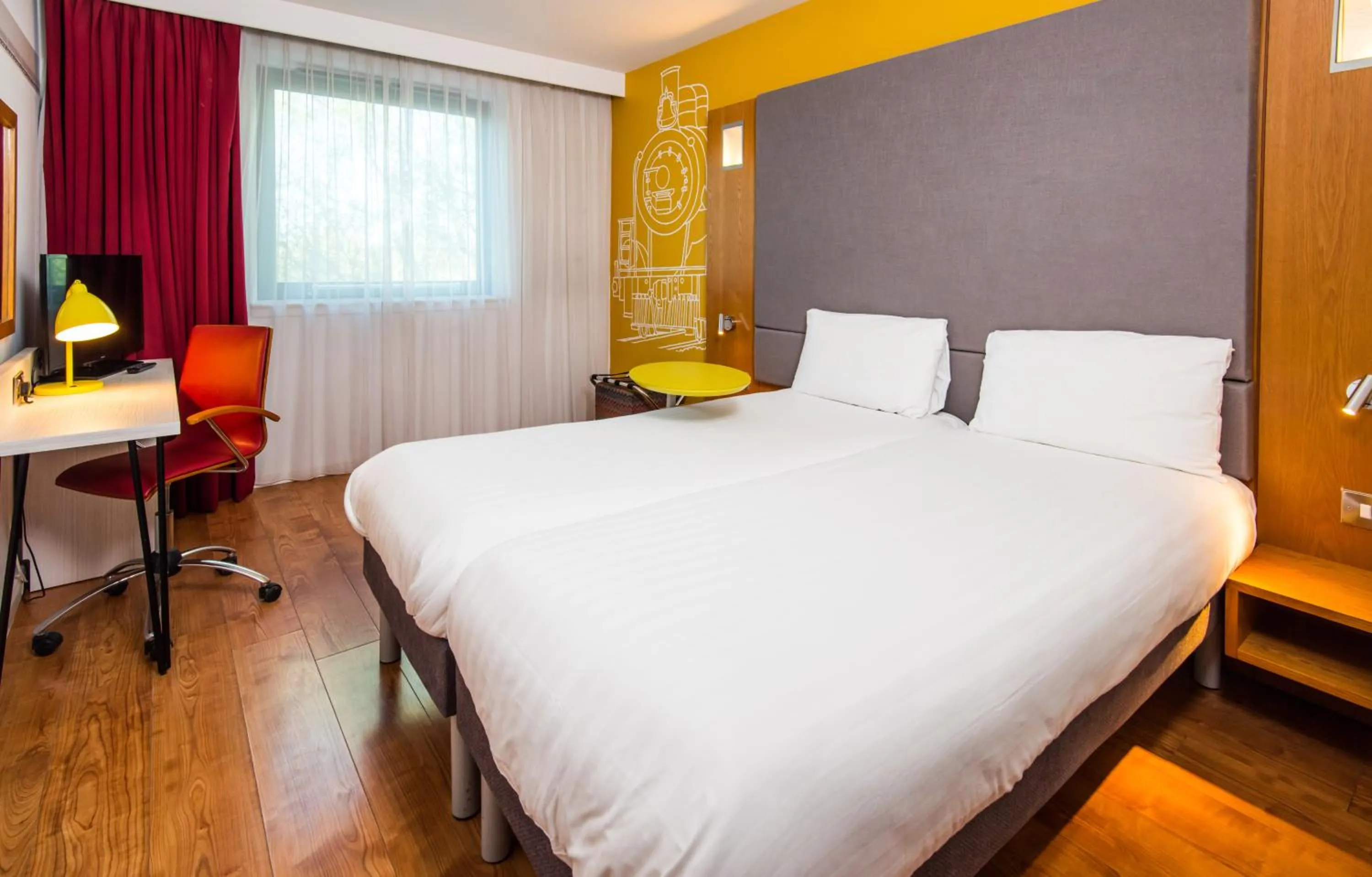 Bed in ibis Styles Crewe