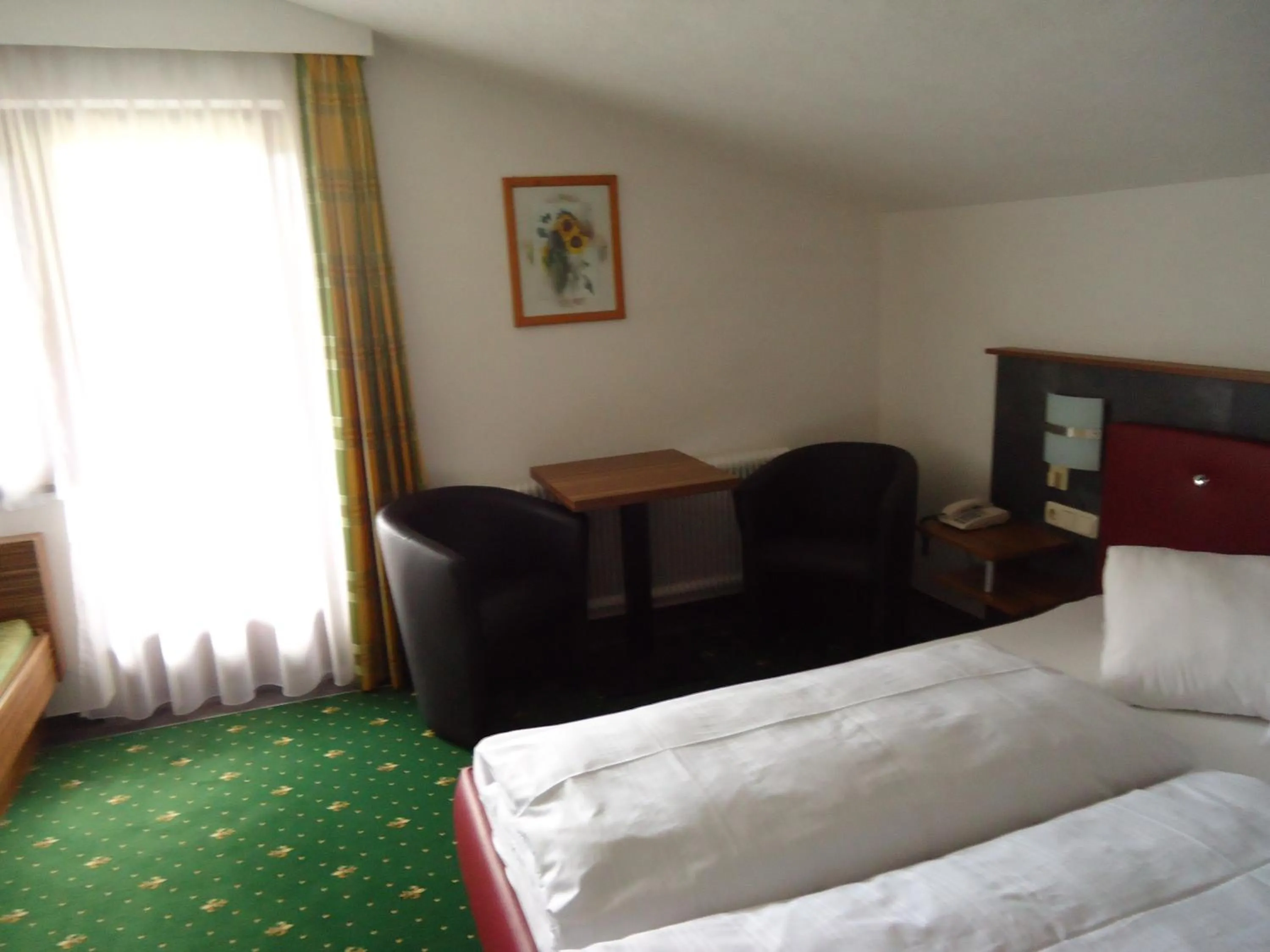 Bed in Hotel Dorfgasthof Schlösslstube