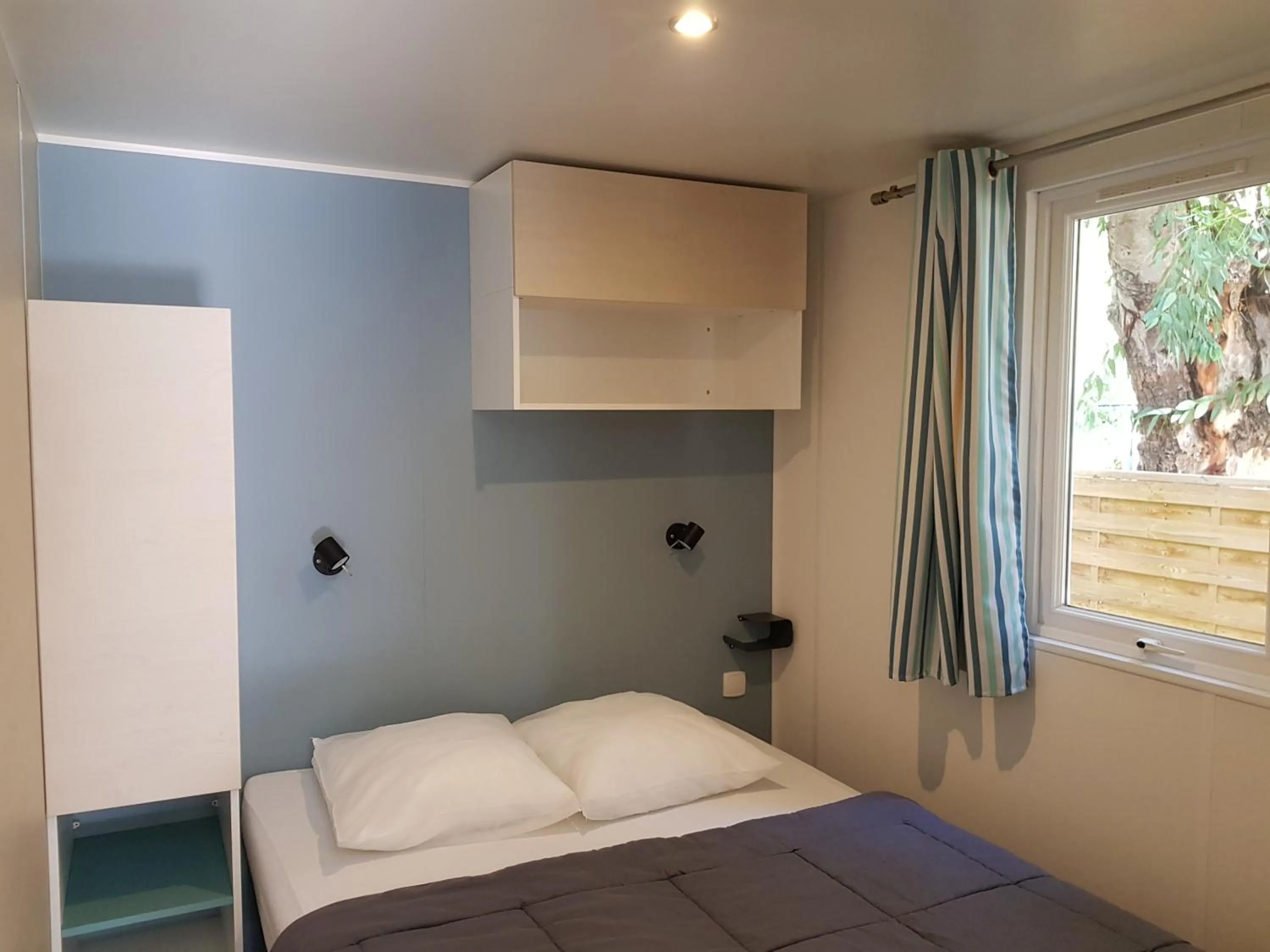 Bedroom, Bed in Camping La Pinède