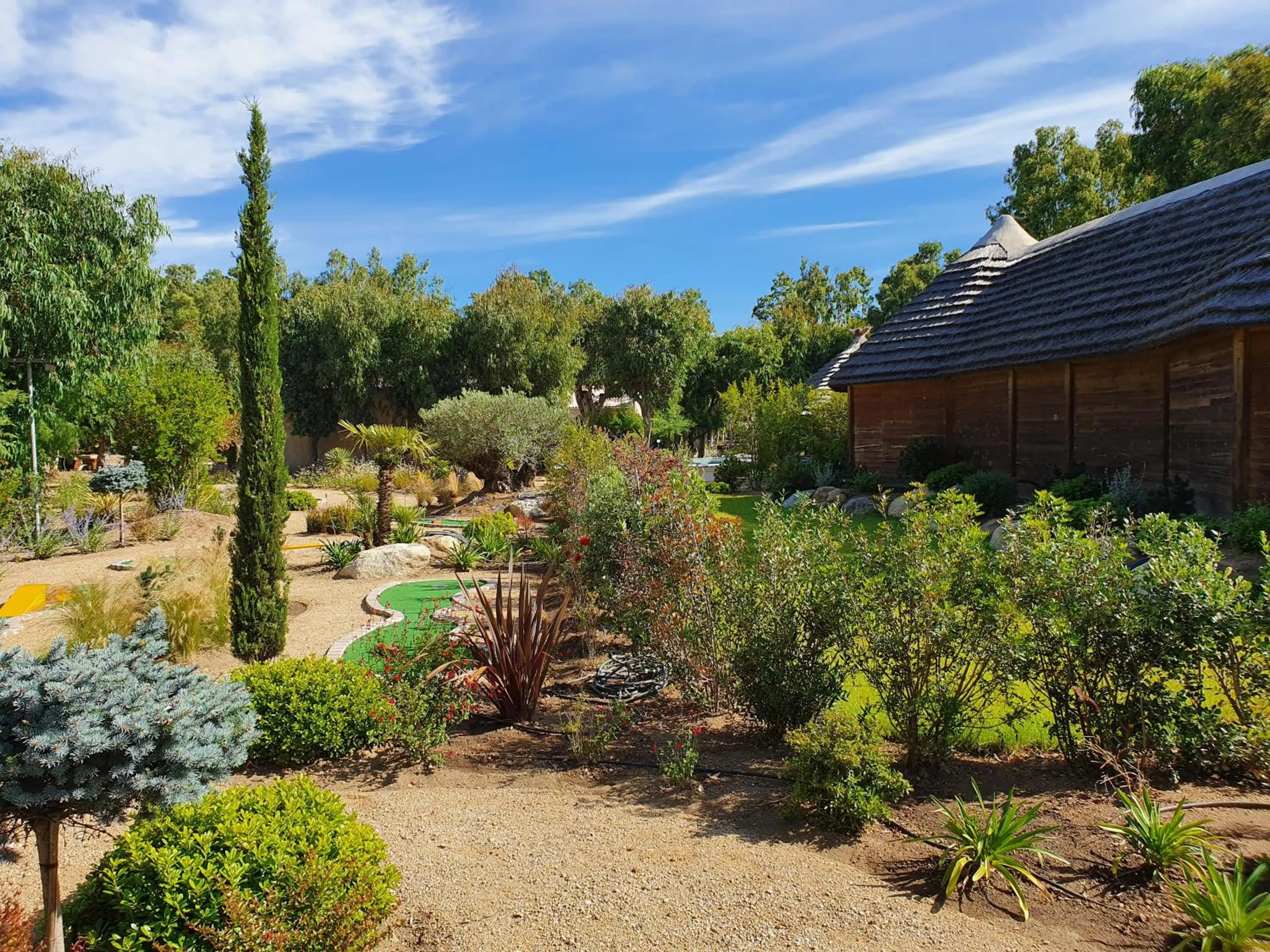 Garden in Camping La Pinède