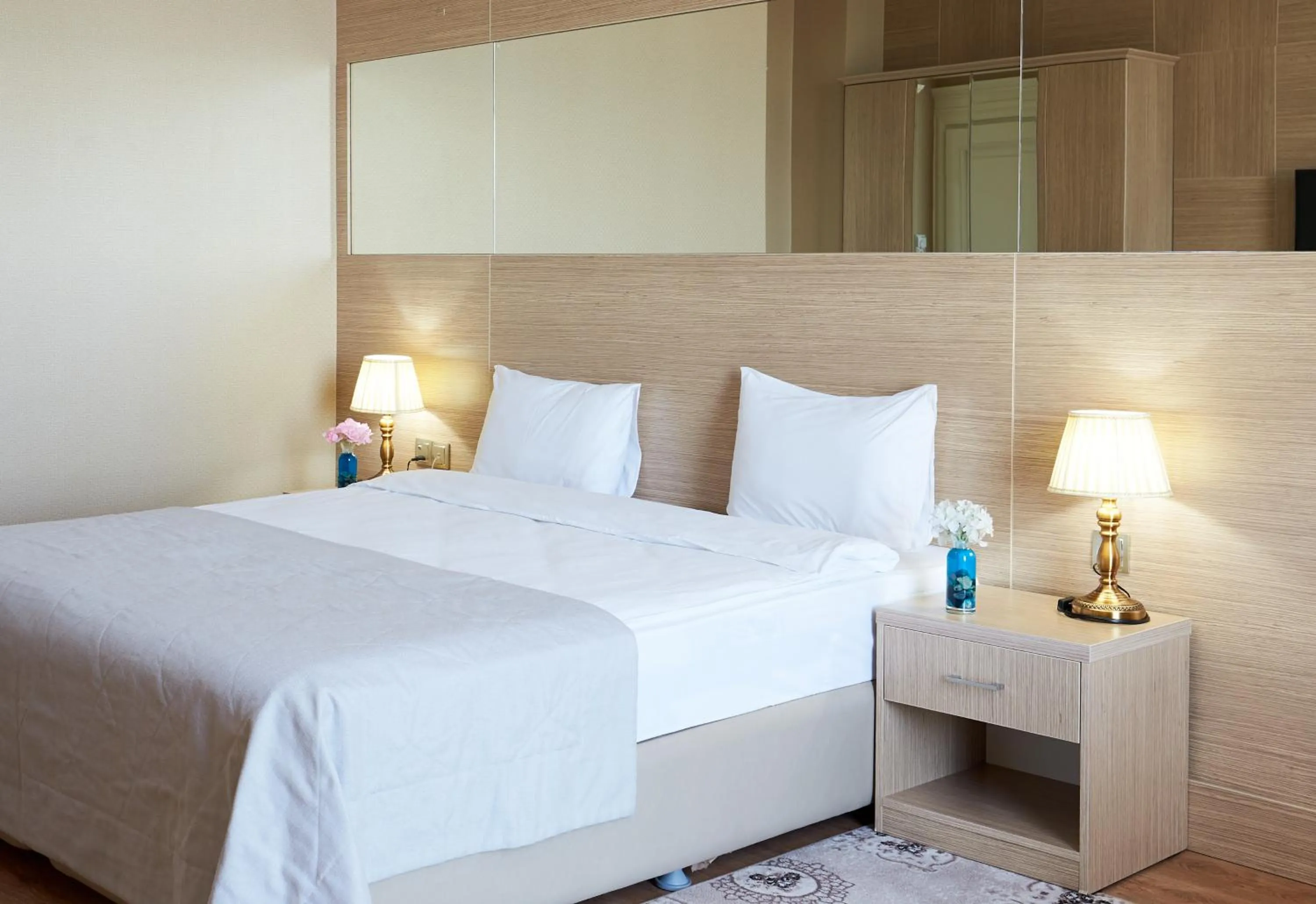 Bedroom, Bed in NOBEL Hotel