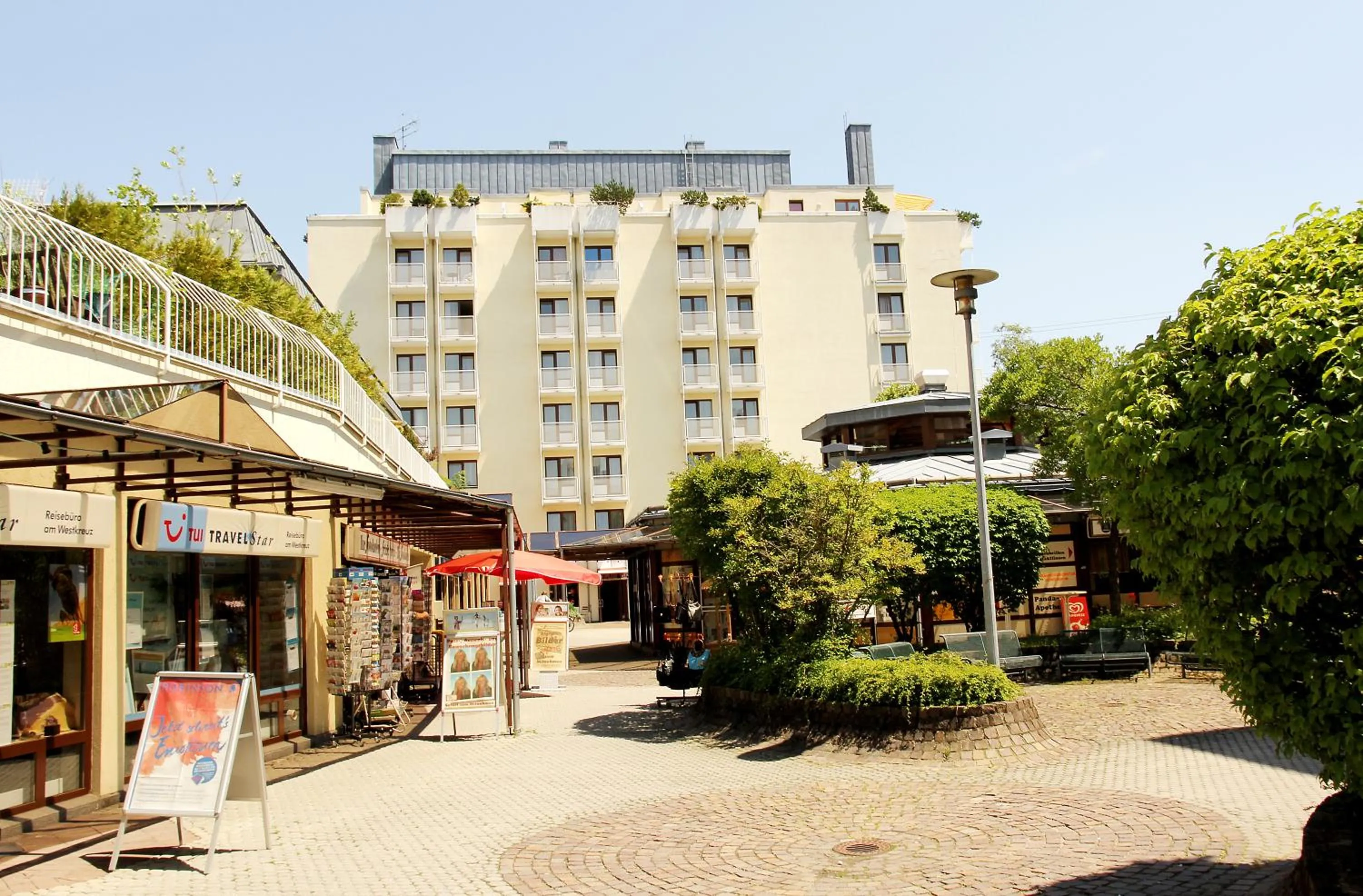 Property building in Hotel Gästehaus Forum am Westkreuz