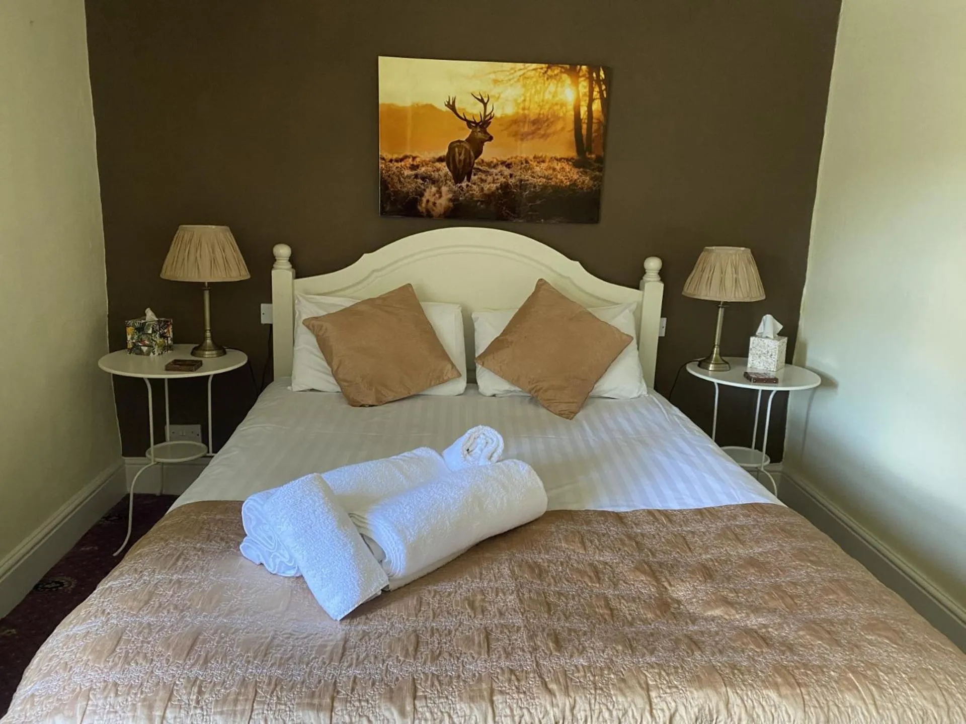 Bed in The Bridge Inn