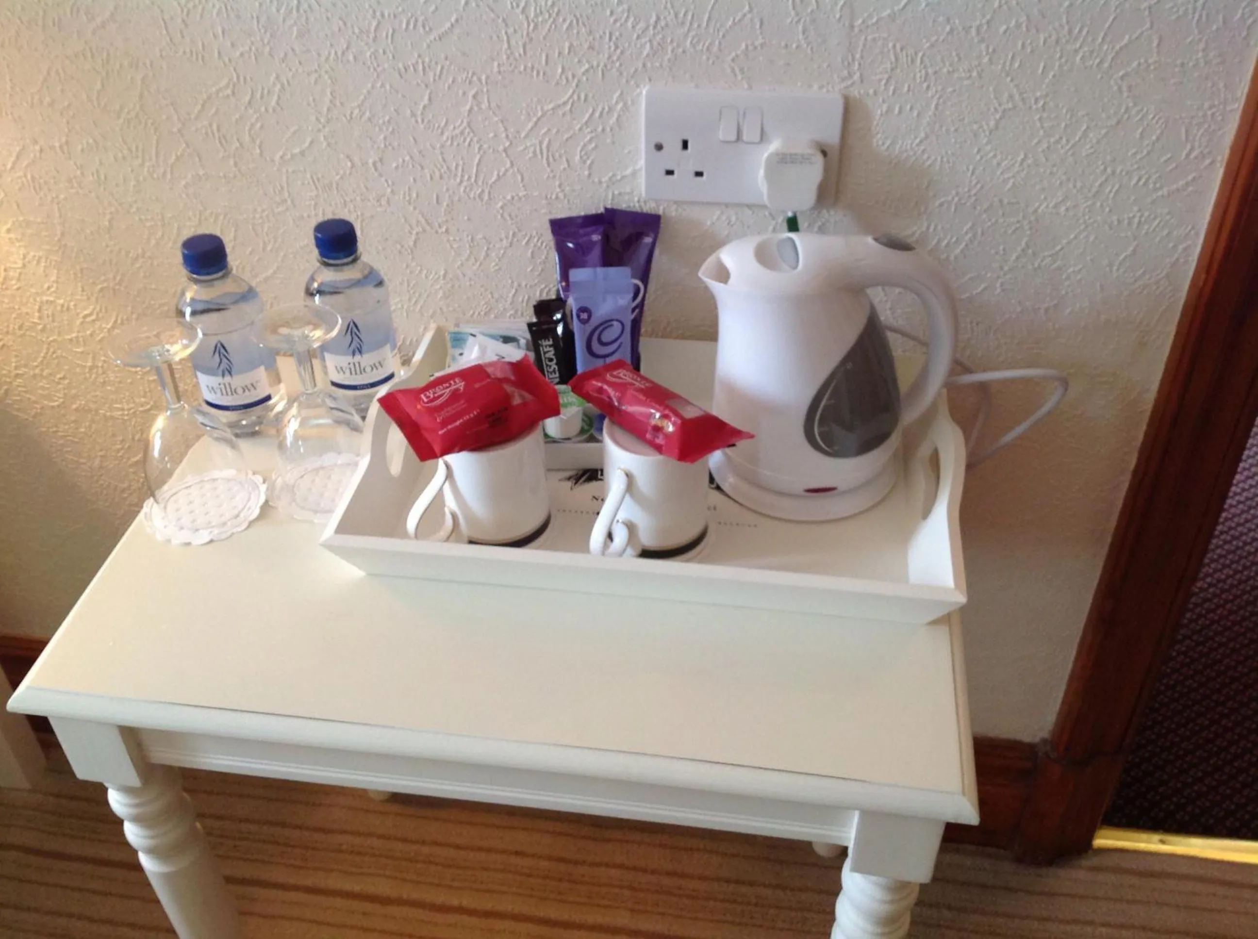 Coffee/tea facilities in 3 Cambridge Villas