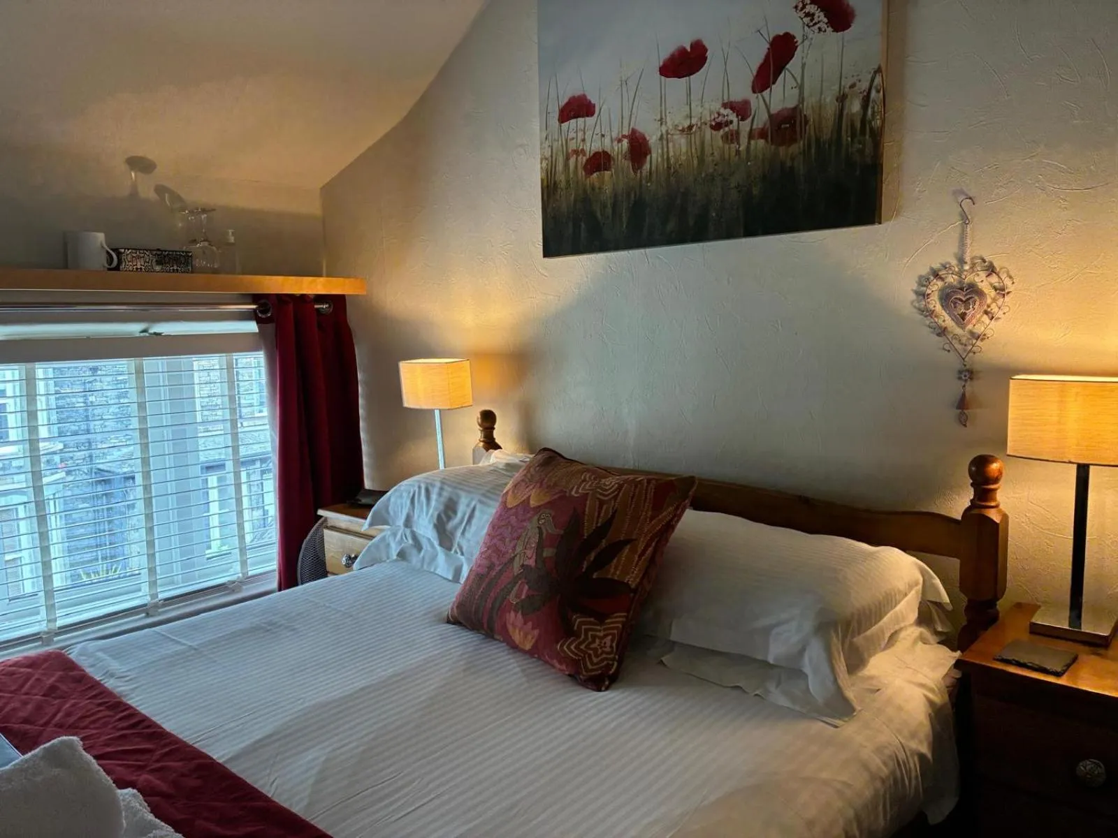 Bed in 3 Cambridge Villas