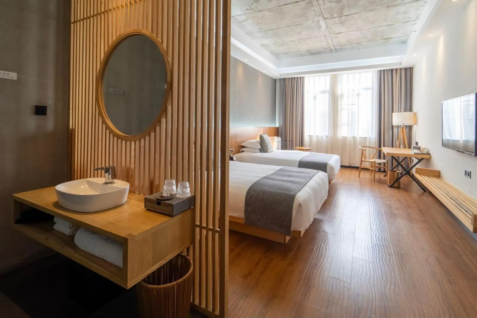 Bed in Lin Yin Art Hotel Shanghai（Pudong airport）