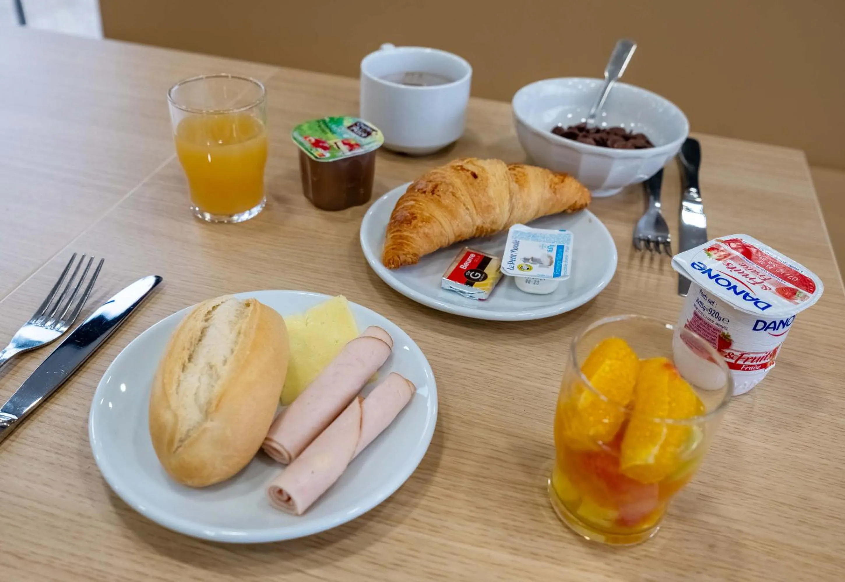Breakfast in B&B HOTEL ANNEMASSE Saint-Cergues