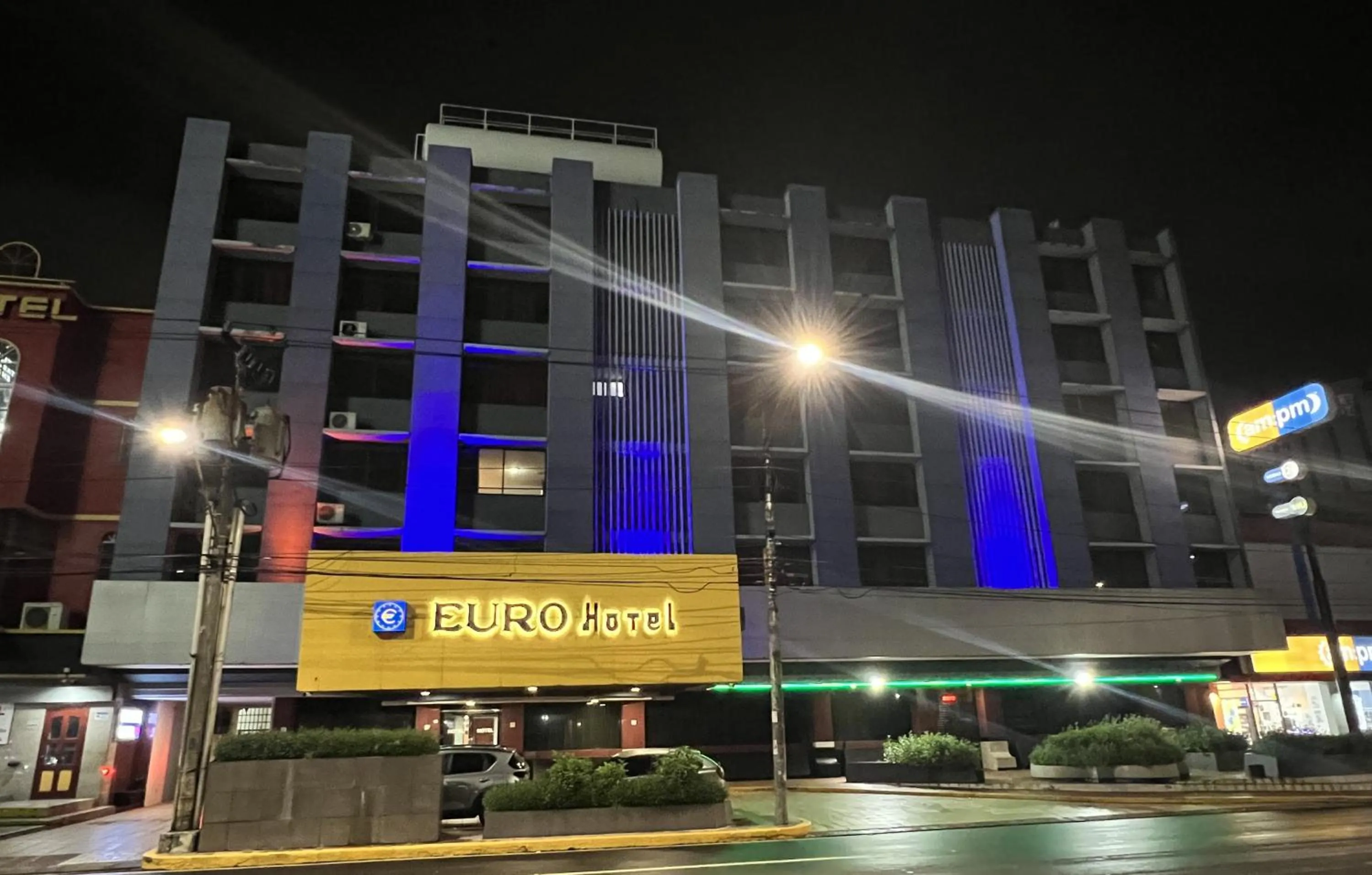 Facade/entrance in Eurohotel