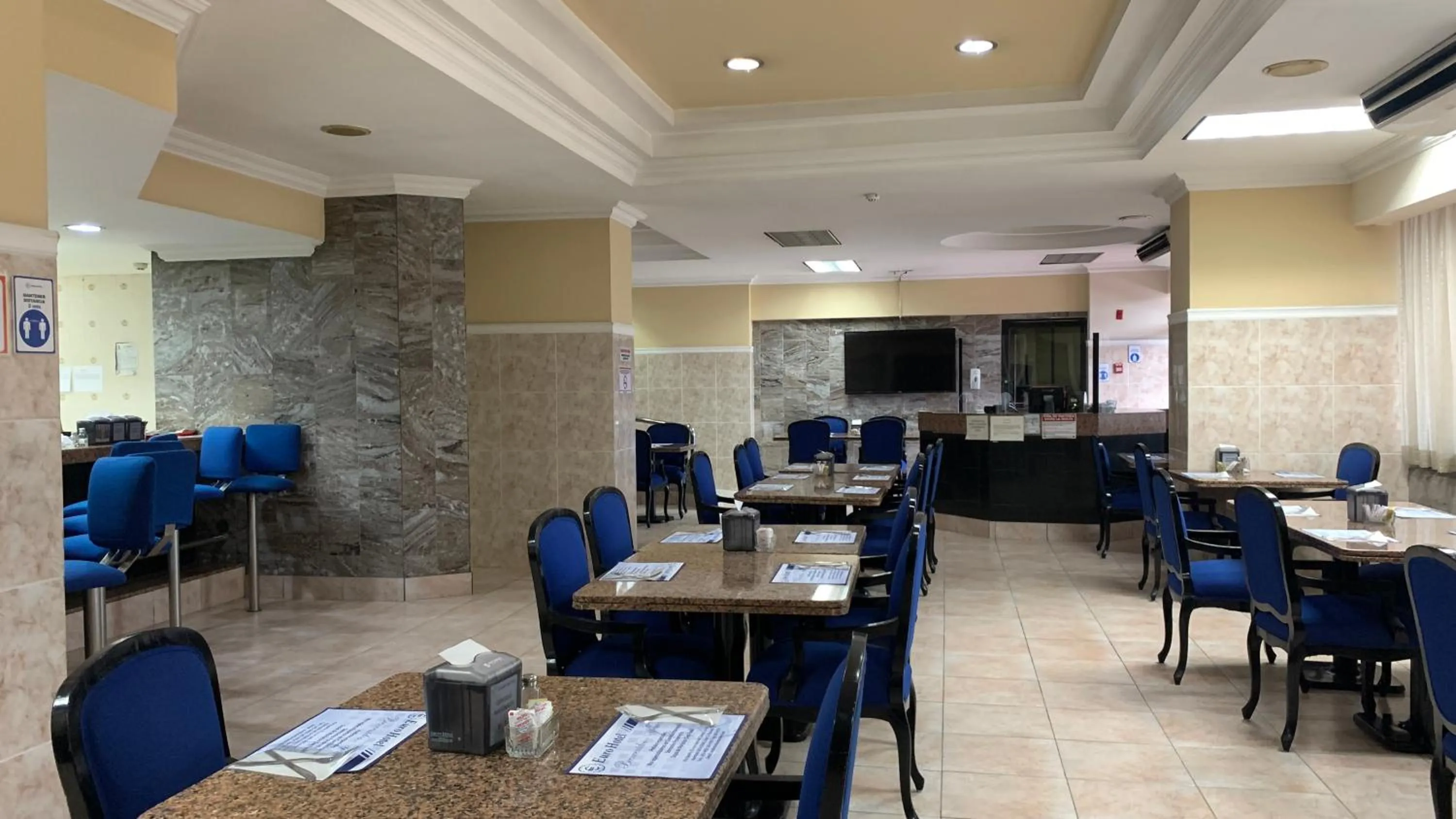 Restaurant/places to eat in Eurohotel