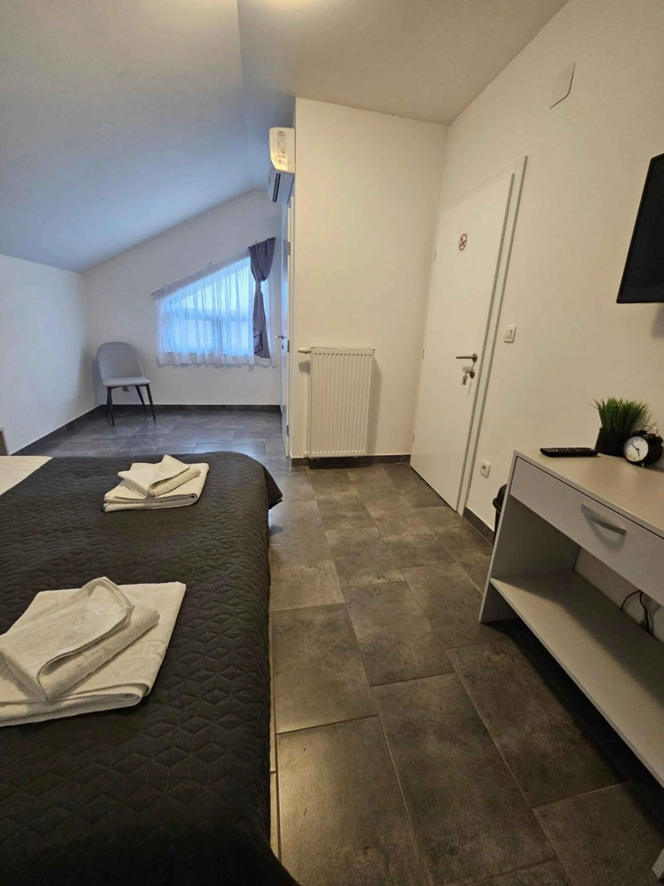 Bed in Filipovic rent a car & apartments