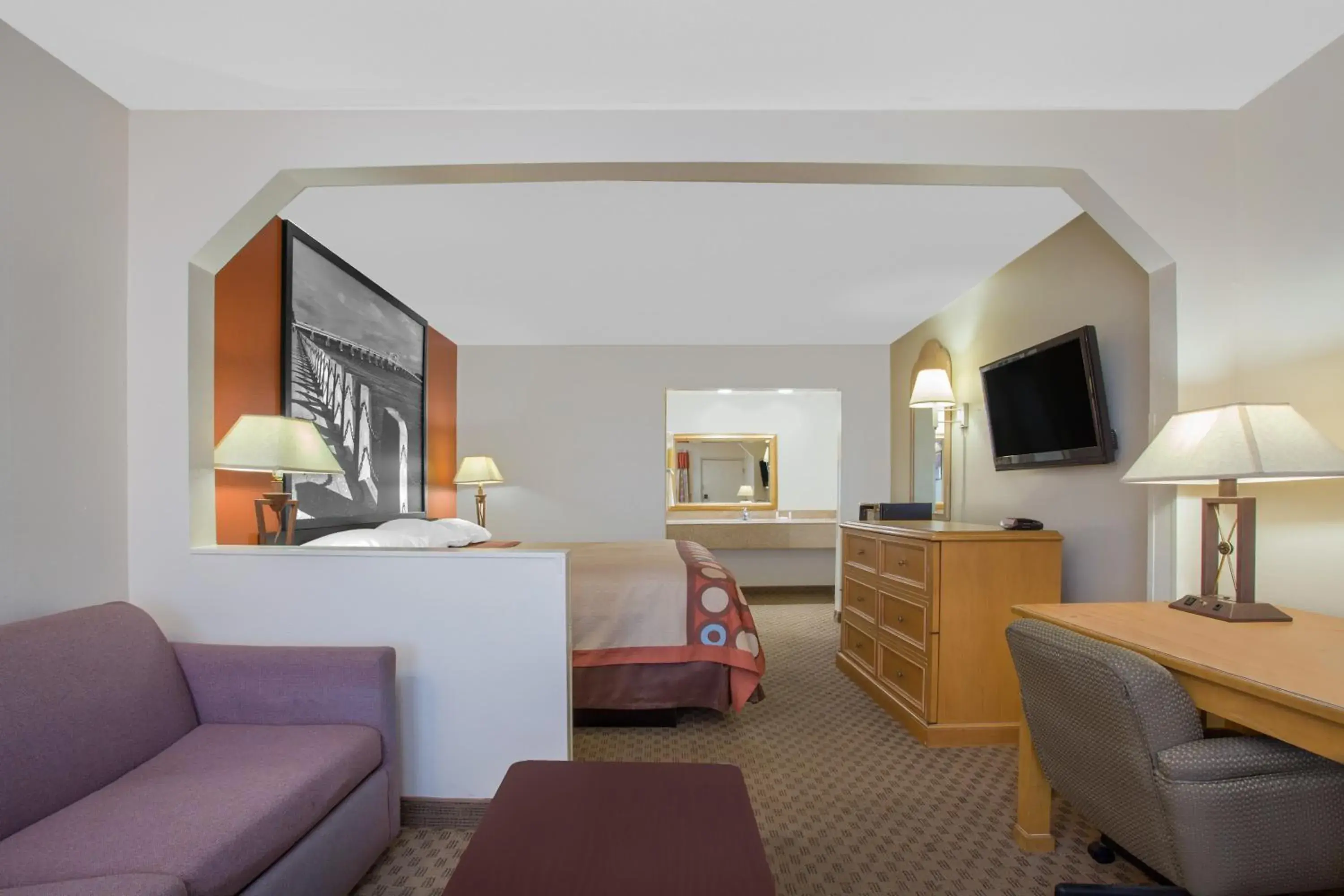 Photo of the whole room in Super 8 by Wyndham Port Royal/Beaufort Photo of the whole room in Super 8 by Wyndham Port Royal/Beaufort