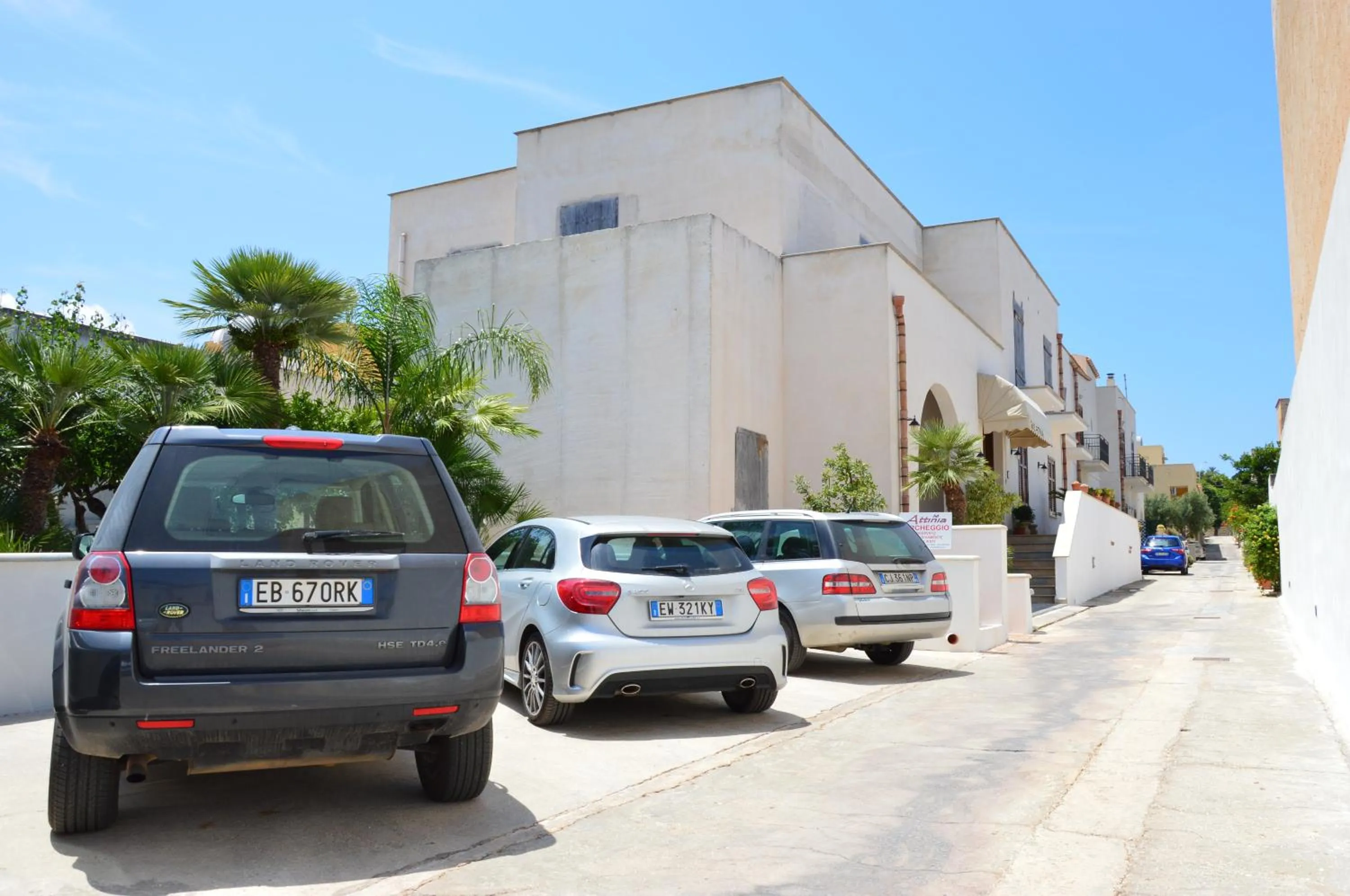 Property building in Attinia