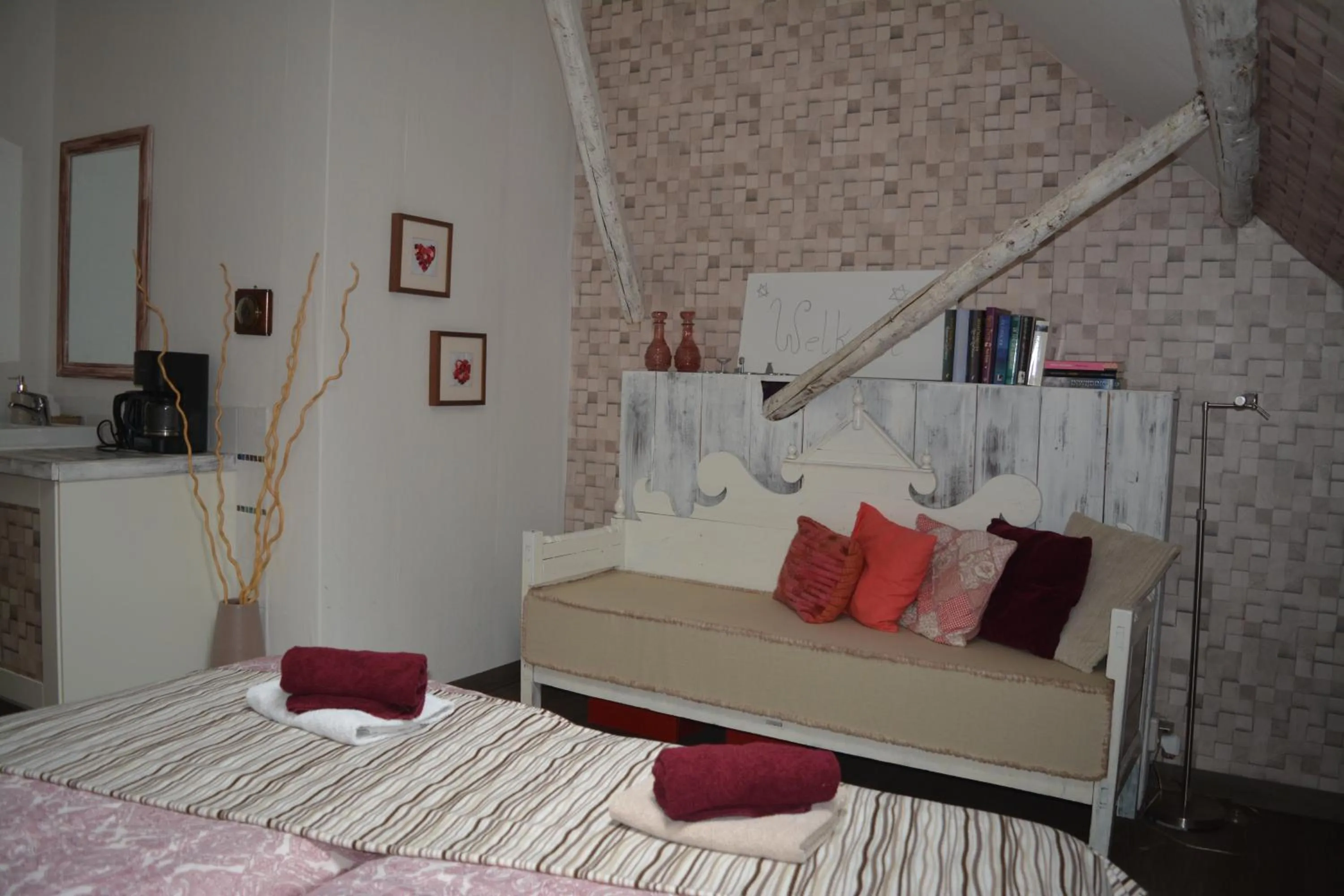 Bed in Tintaglia, betaalbaar en gastvrij