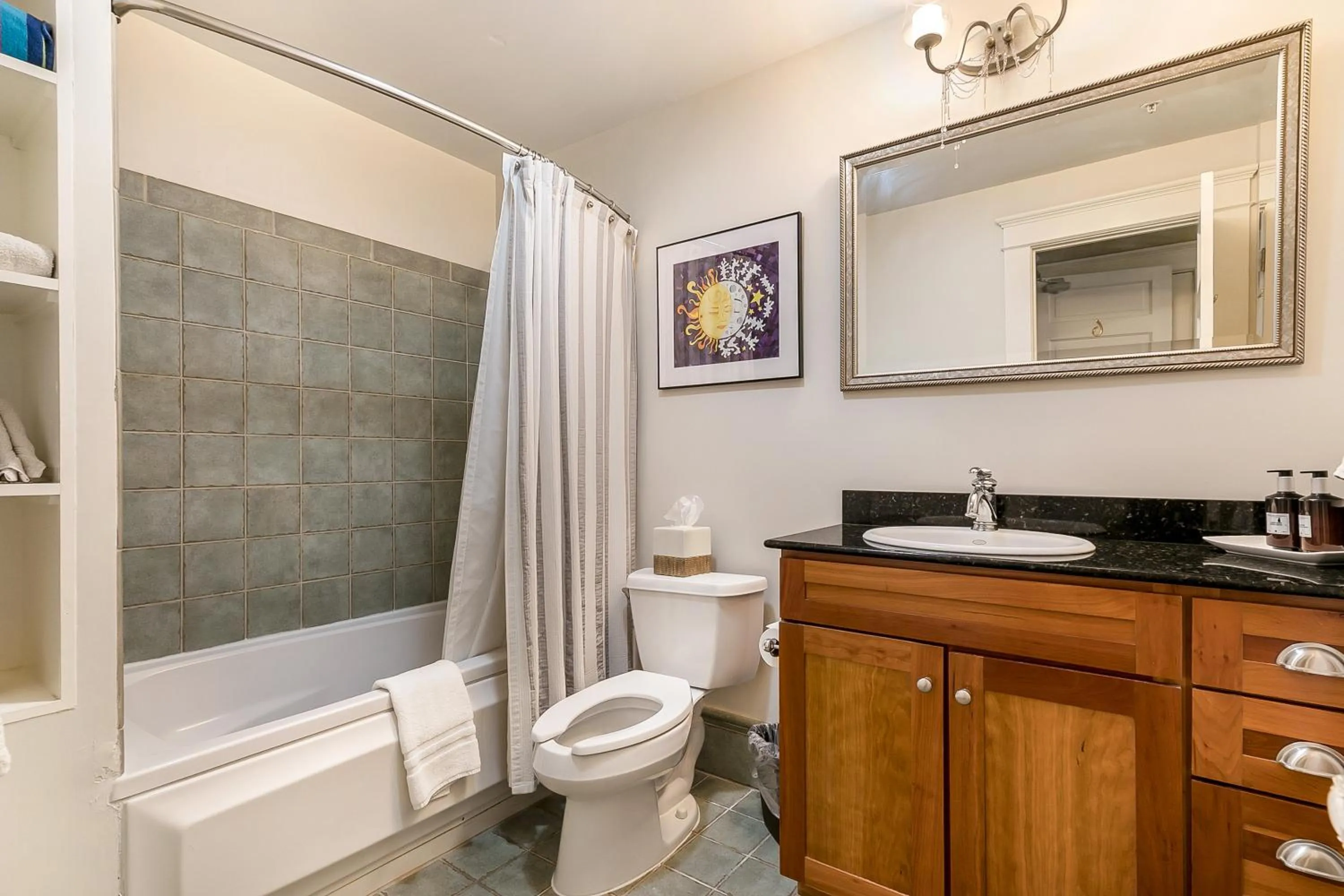 Bathroom in Canal Street Inn