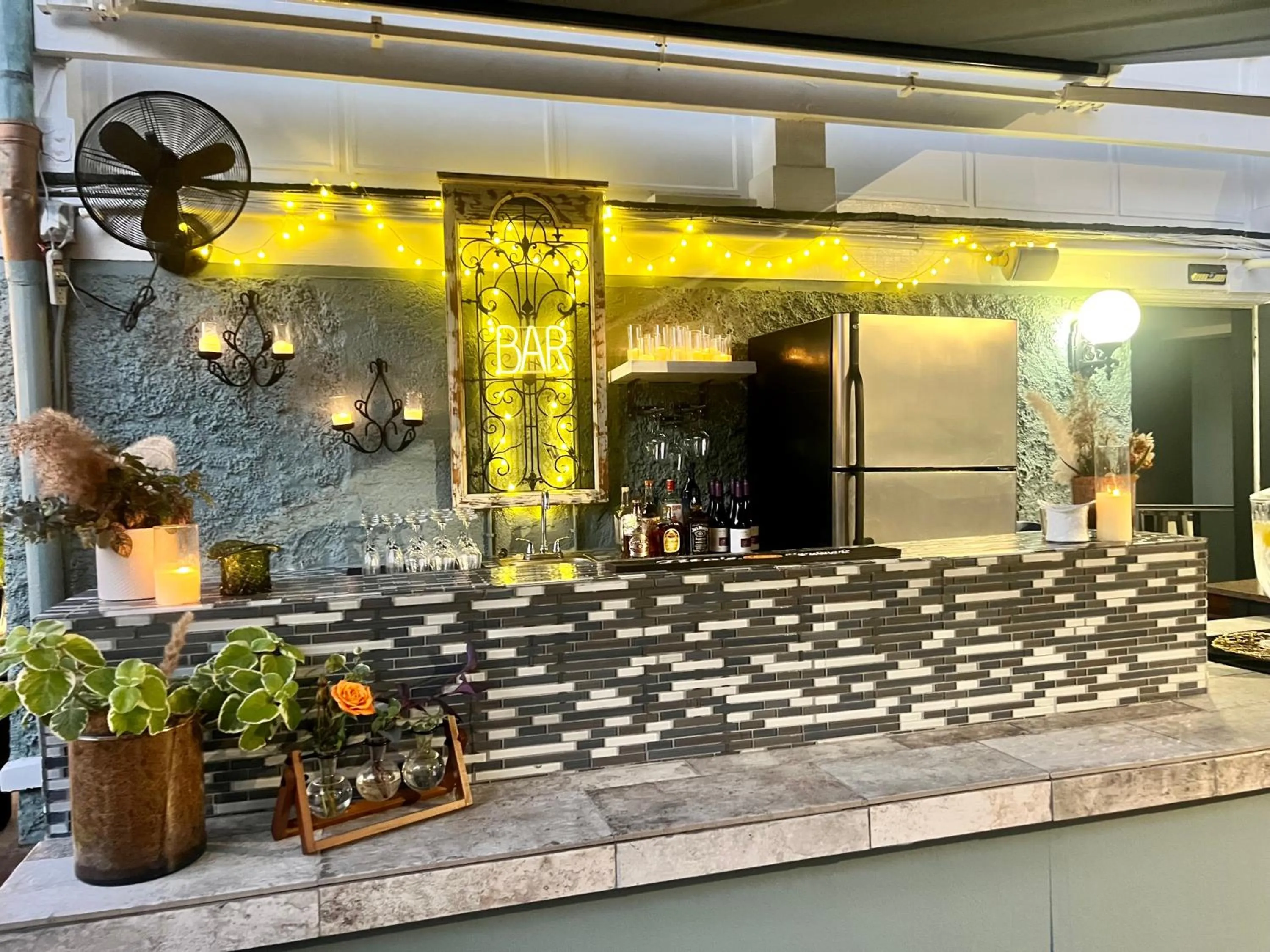 Lounge or bar in Canal Street Inn