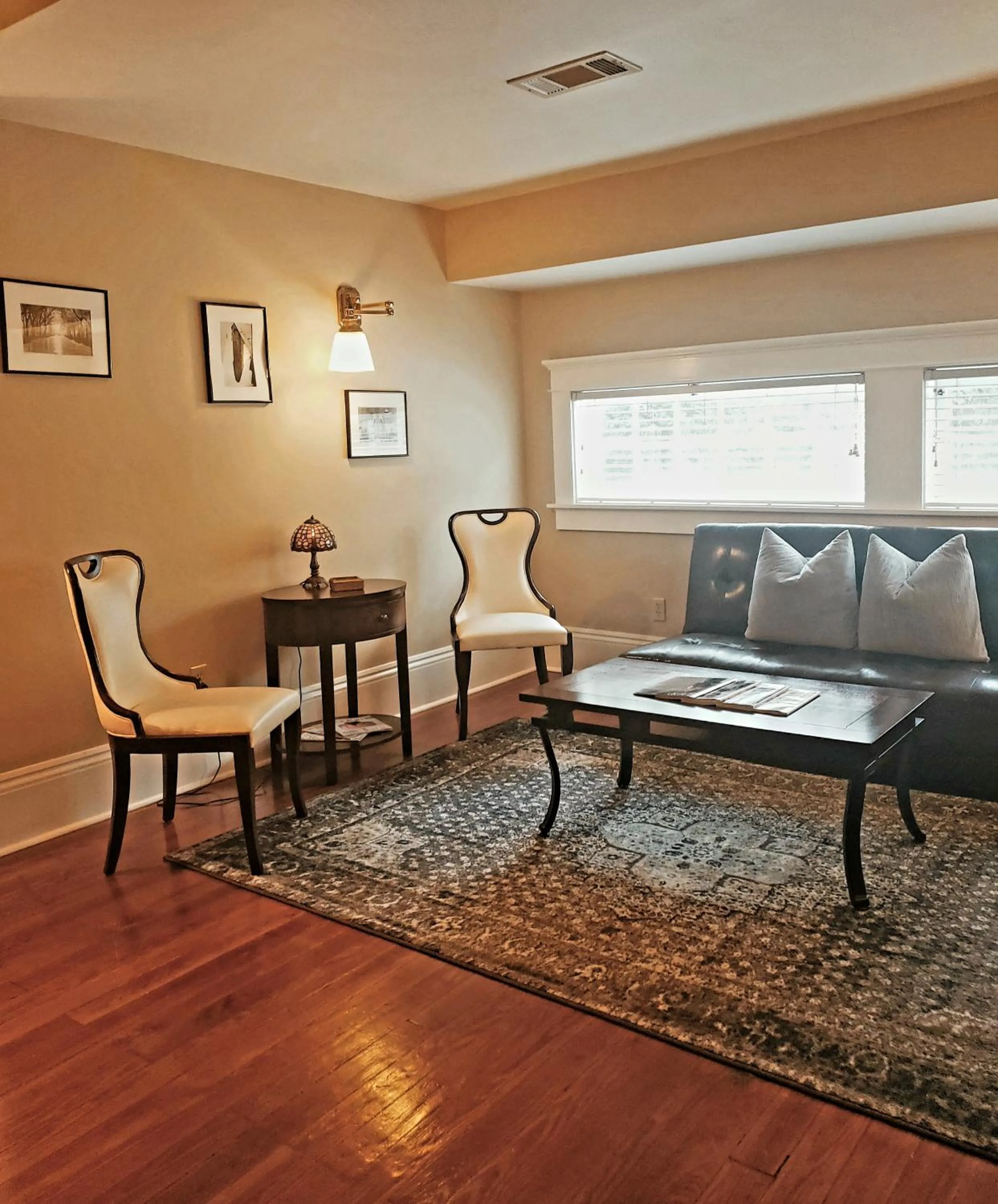 Seating area in Canal Street Inn