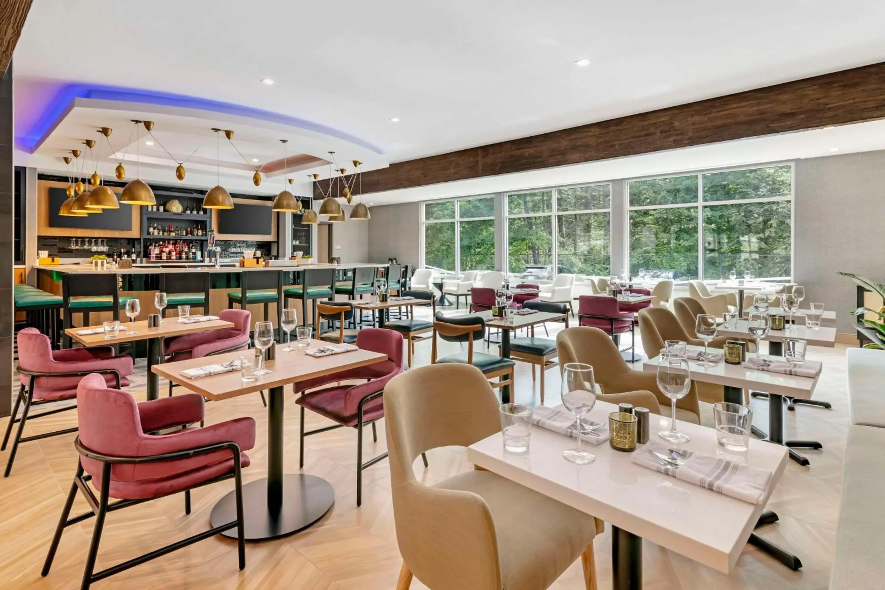 Restaurant/places to eat in Cambria Hotel North Conway Restaurant/places to eat in Cambria Hotel North Conway