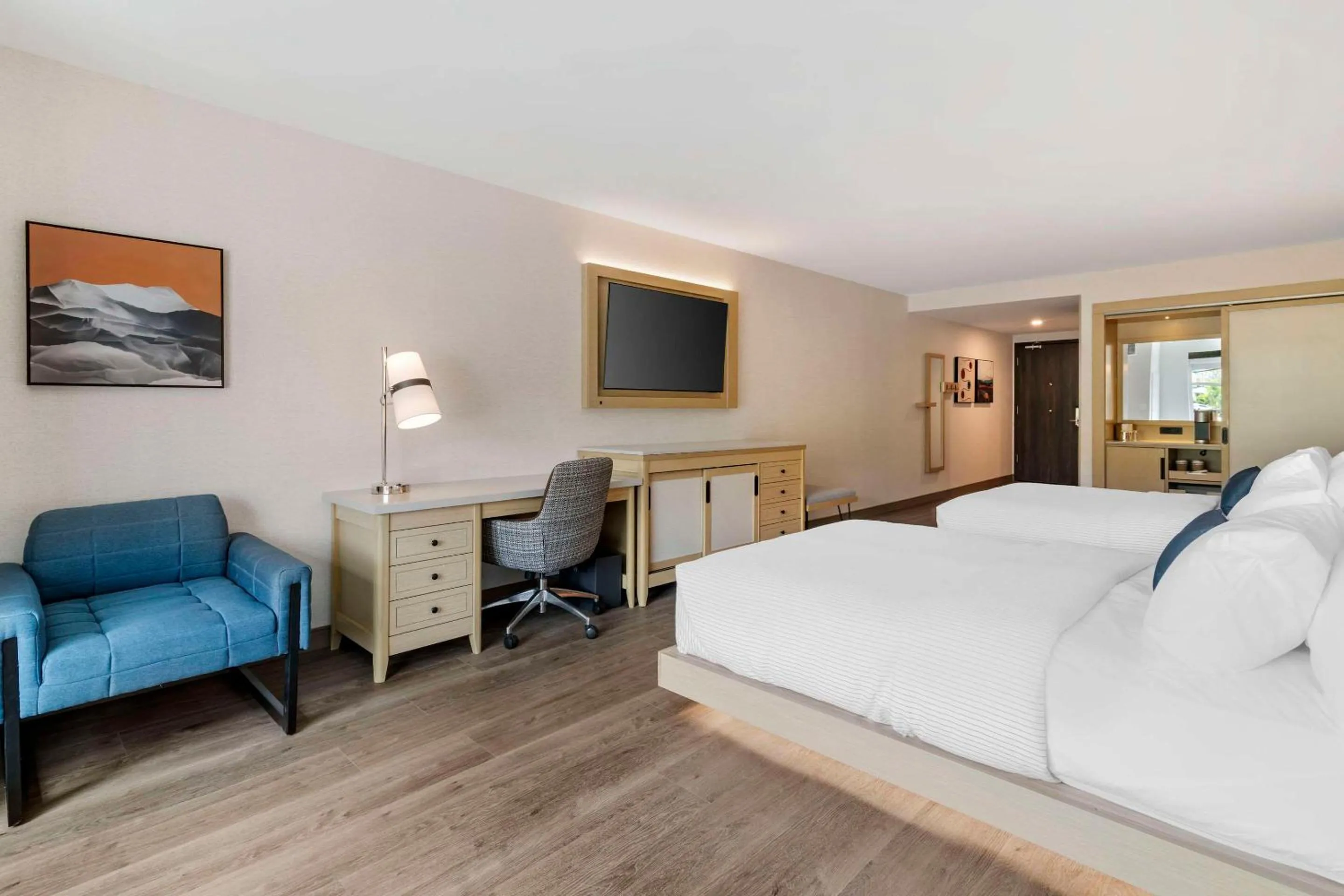 Bedroom, Bed in Cambria Hotel North Conway