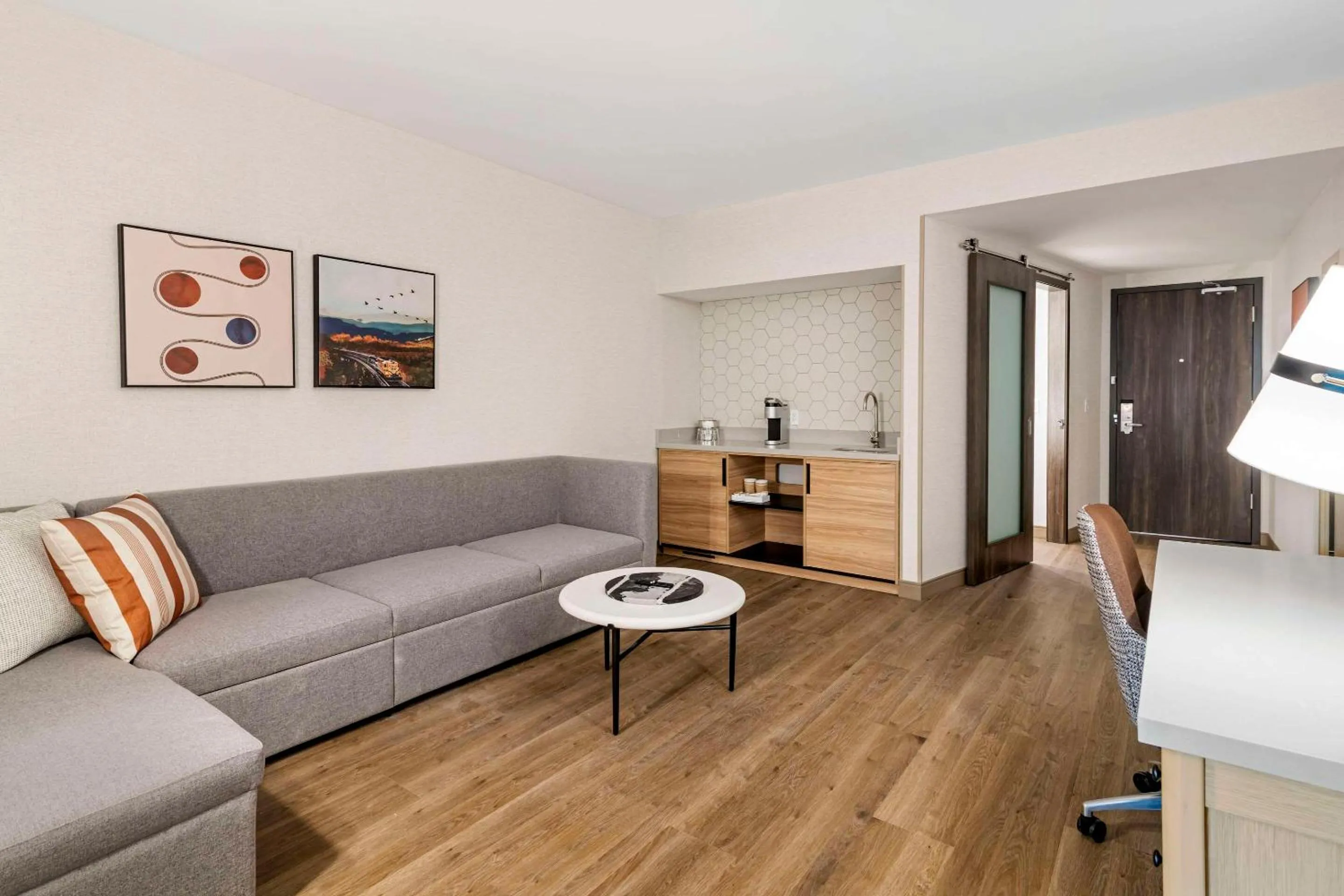 Bedroom in Cambria Hotel North Conway