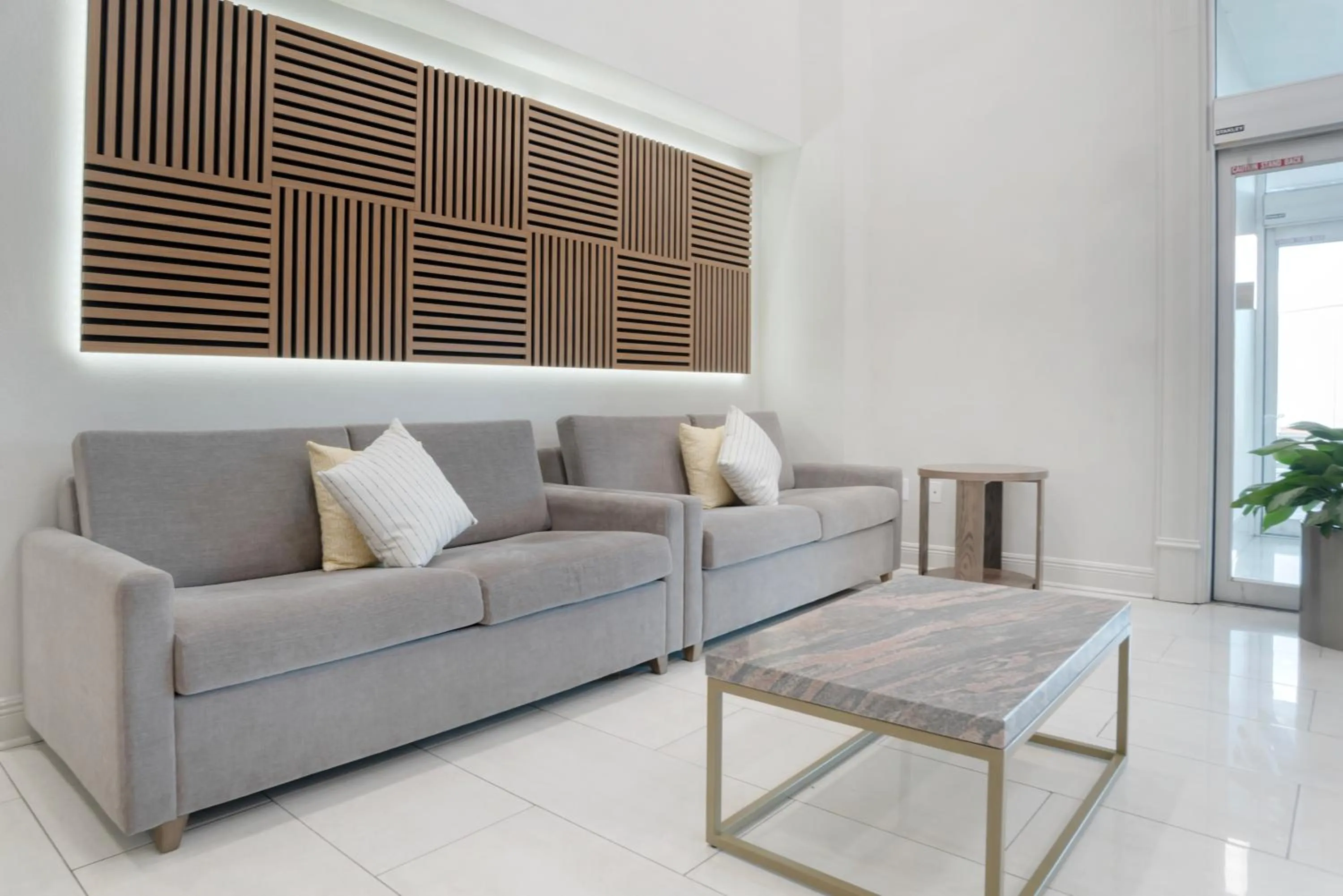 Comfort Inn & Suites New Orleans Airport North