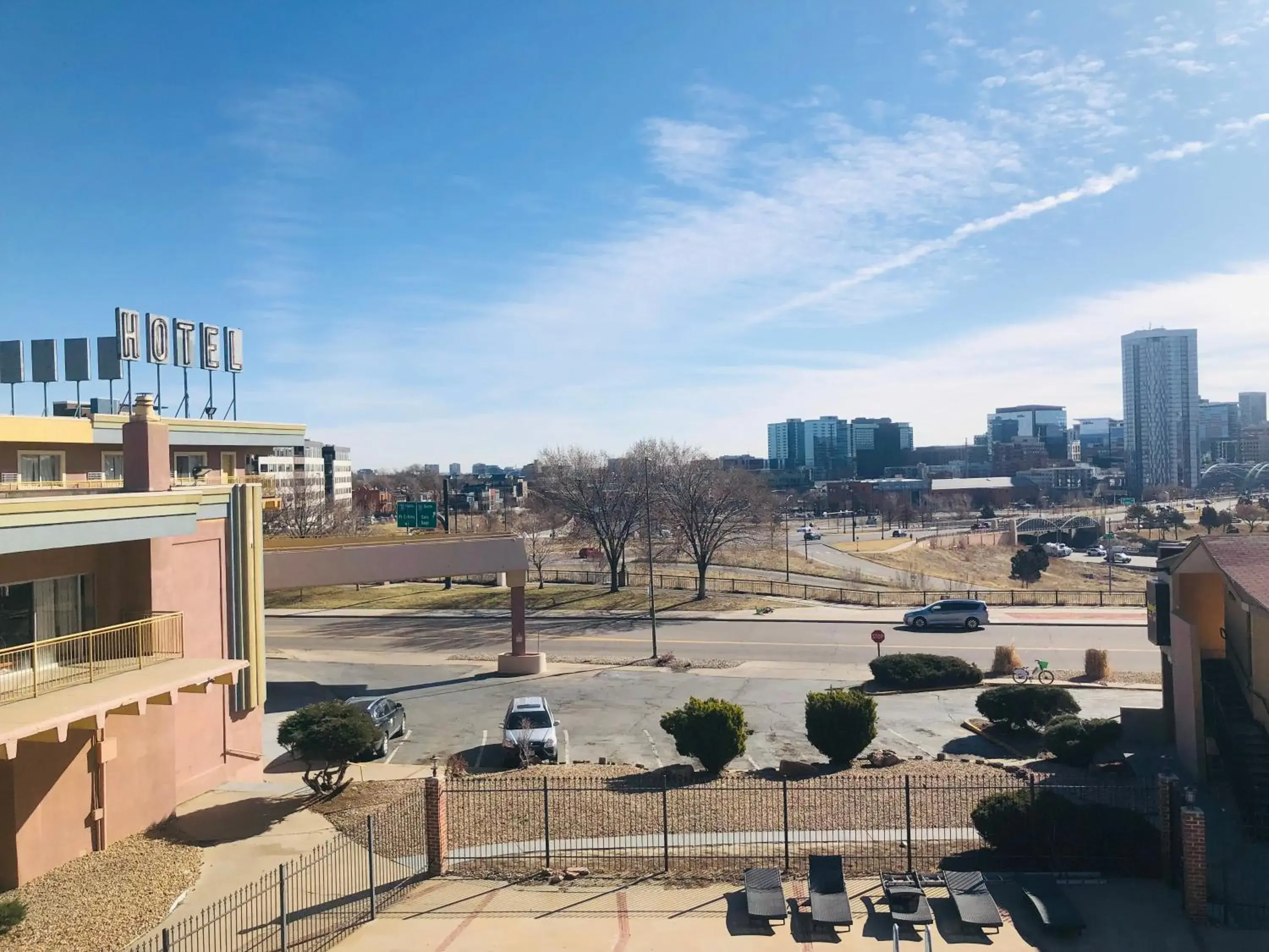 Property building in Budget Inn Denver Downtown Property building in Budget Inn Denver Downtown