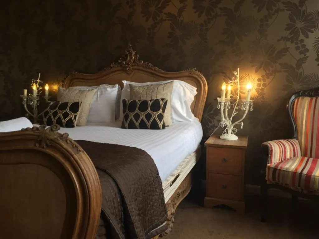 Bed in The Angel Inn Hotel