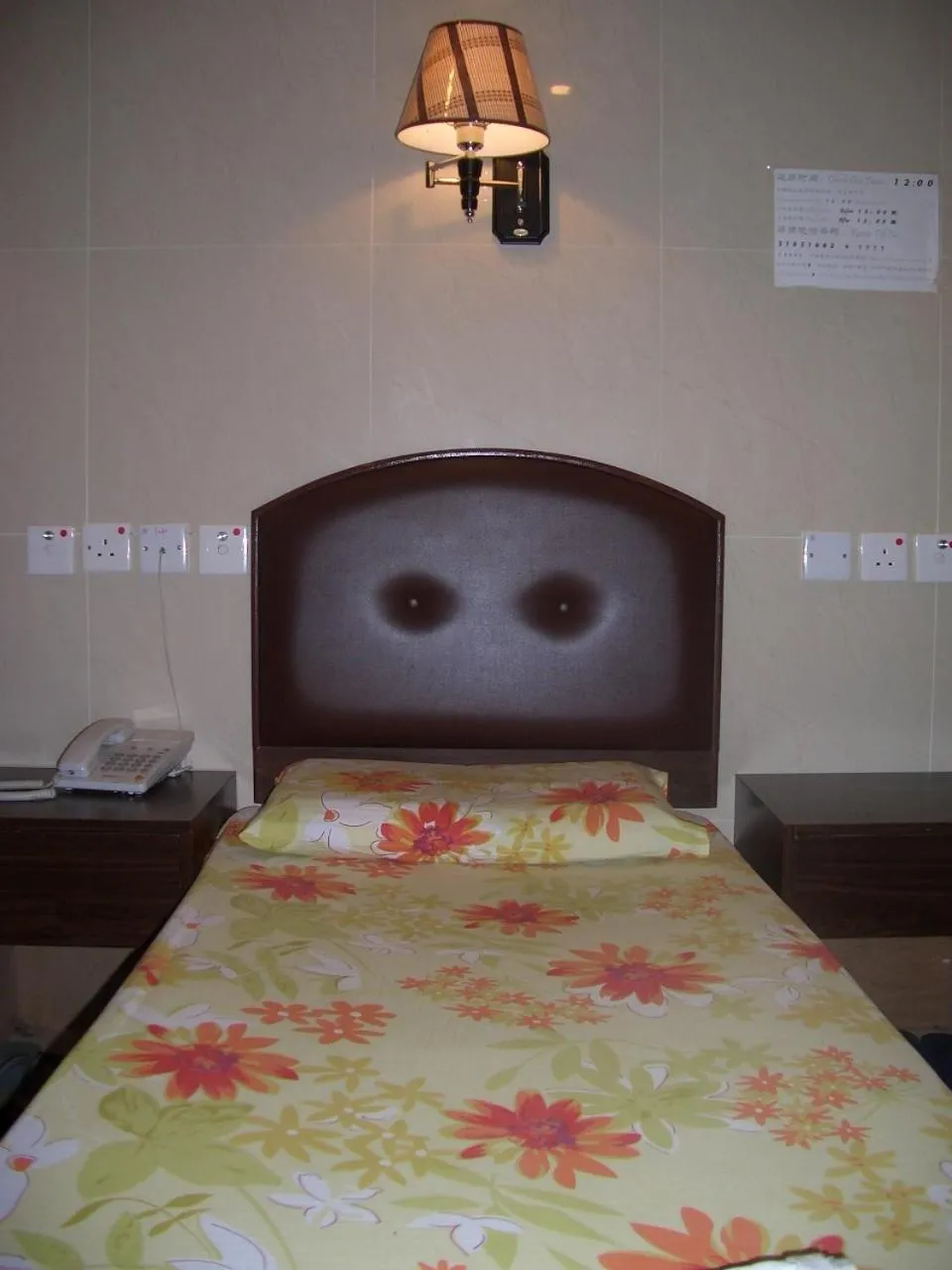 Bedroom, Bed in Hong Kong CoLiving Space