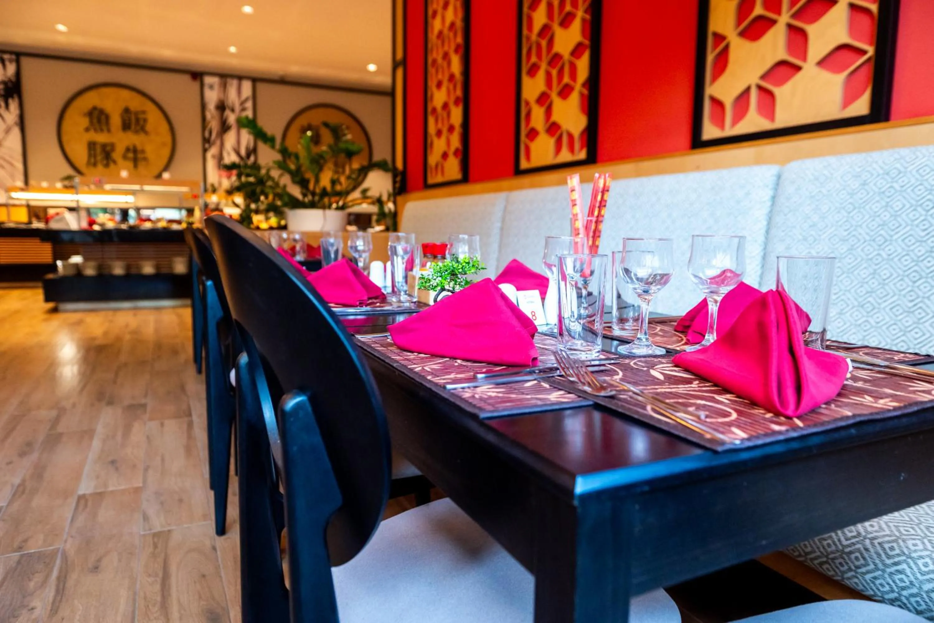 Restaurant/places to eat in Astoria Hotel All Inclusive & Private Beach
