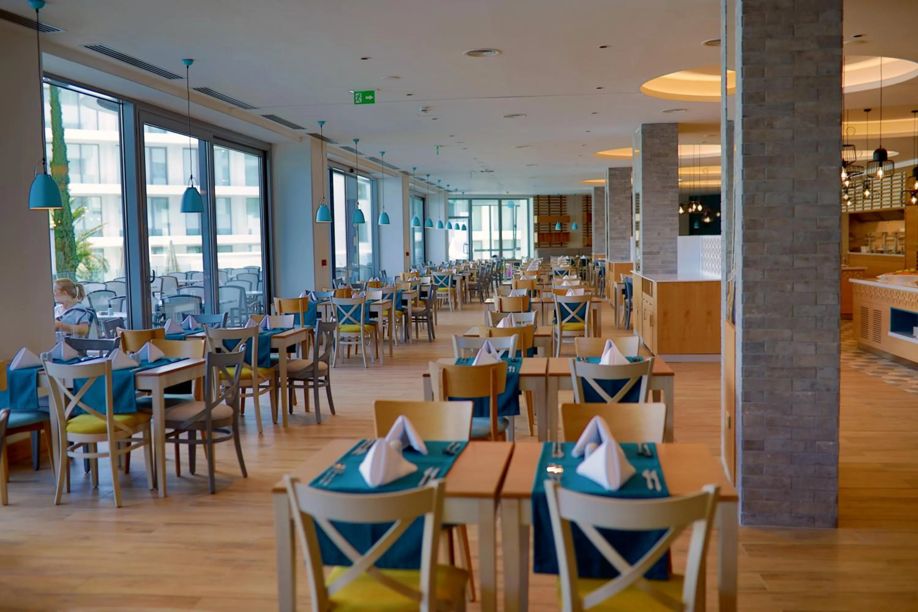 Restaurant/places to eat in Astoria Hotel All Inclusive & Private Beach