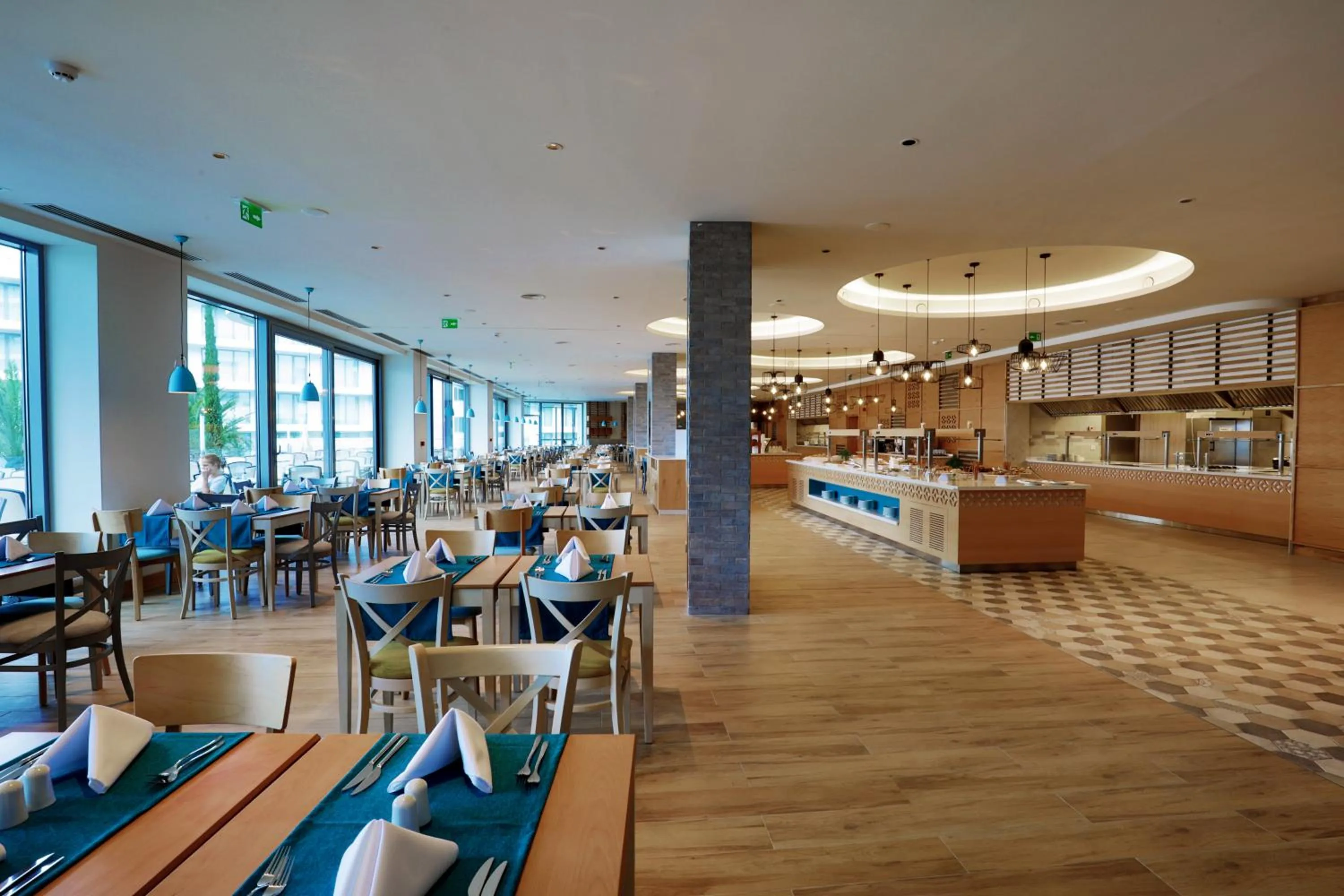 Restaurant/places to eat in Astoria Hotel All Inclusive & Private Beach