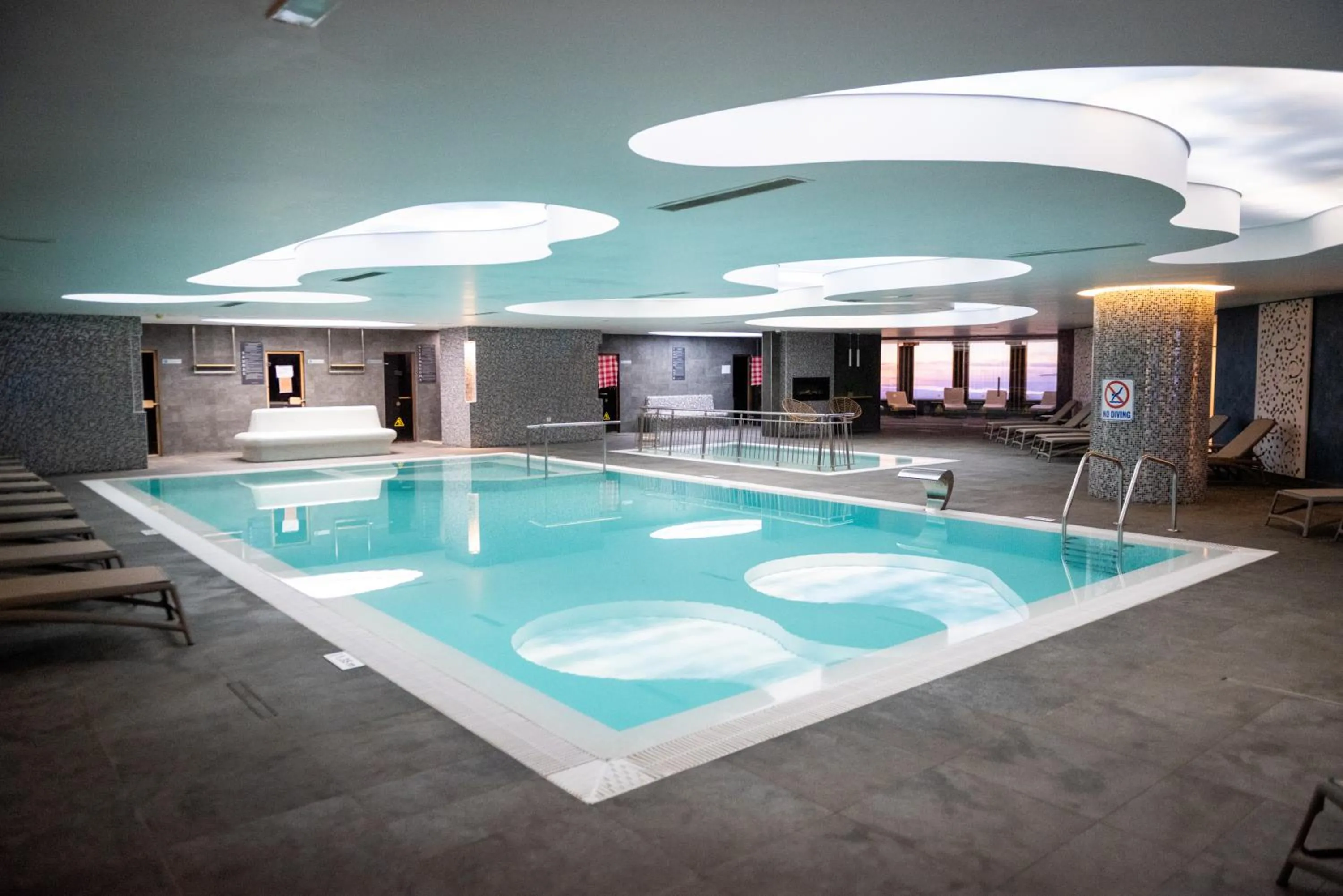 Spa and wellness centre/facilities in Astoria Hotel All Inclusive & Private Beach