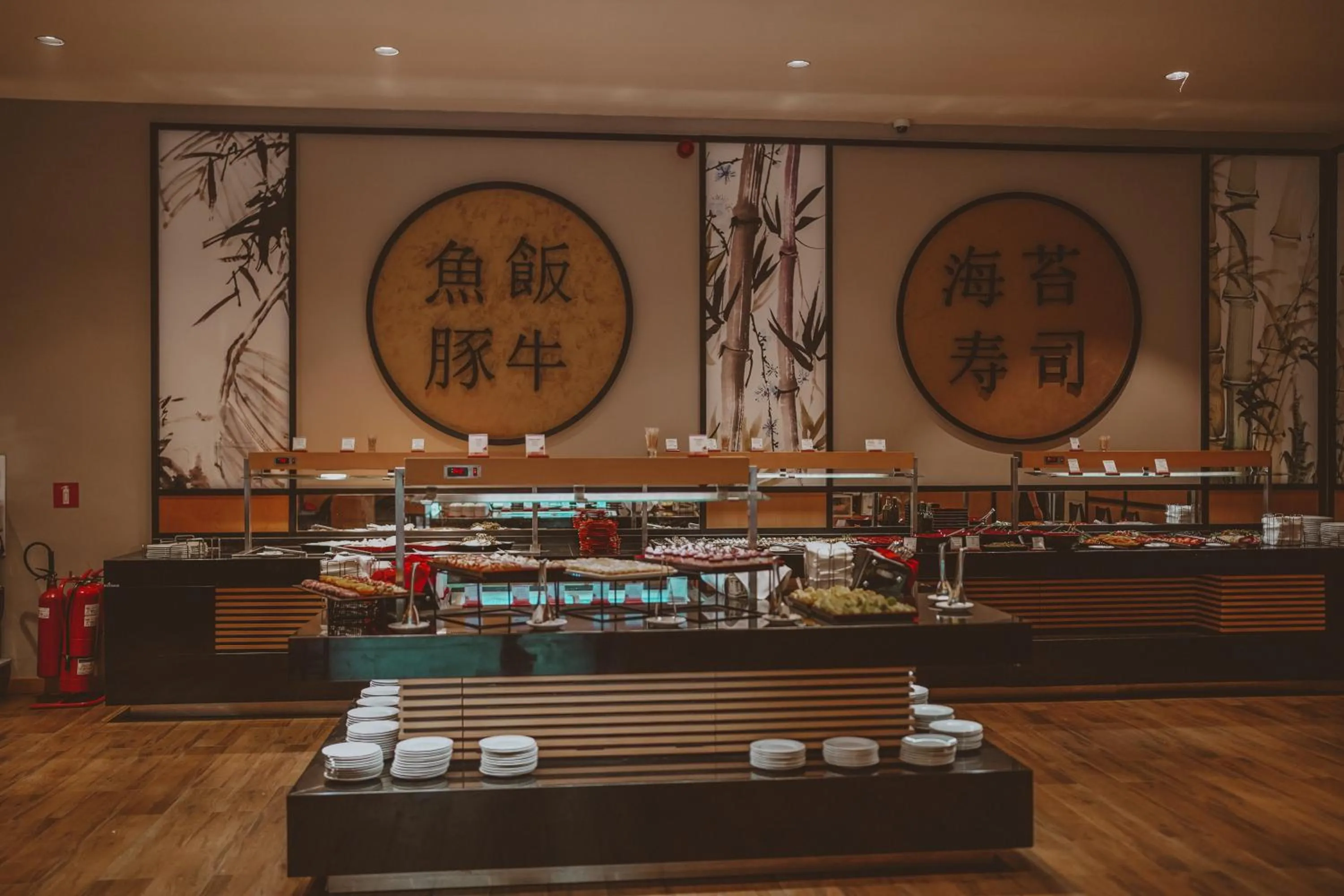 Restaurant/places to eat in Astoria Hotel All Inclusive & Private Beach