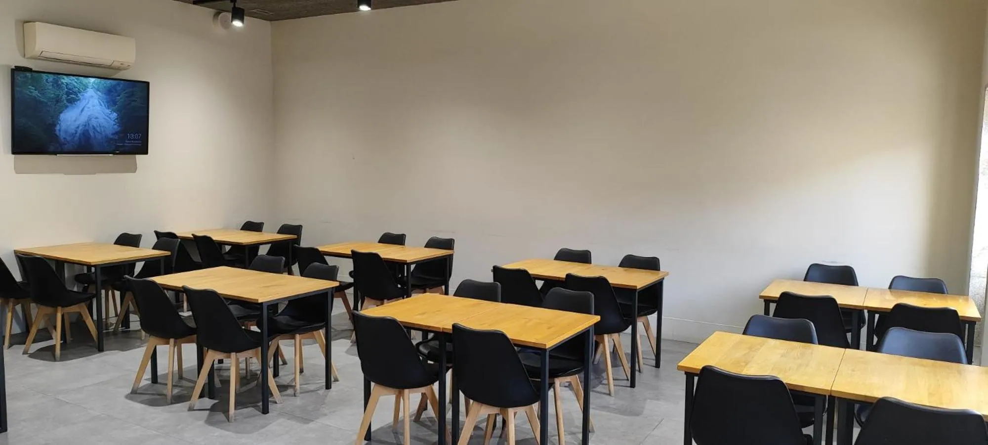 Seating area in The Gate Porto