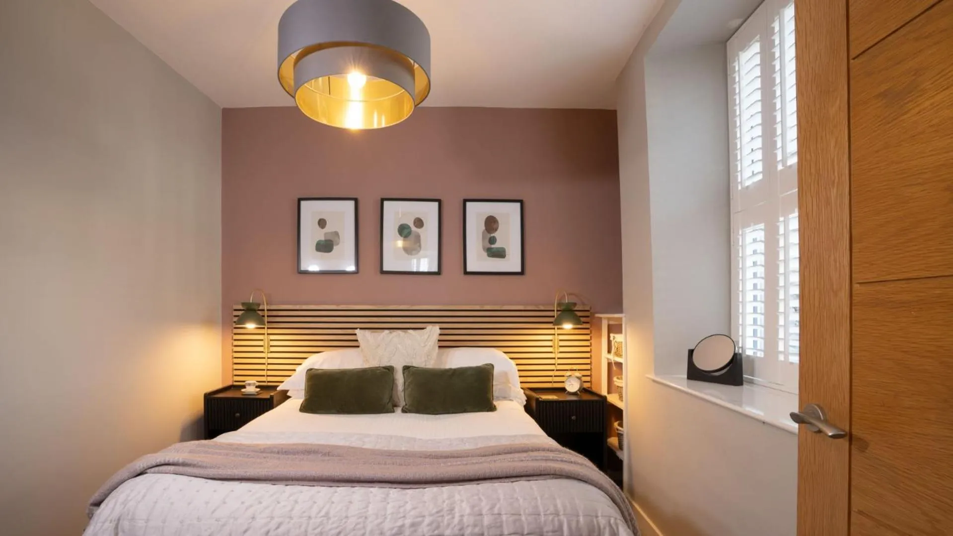 Bed in Easy Reach