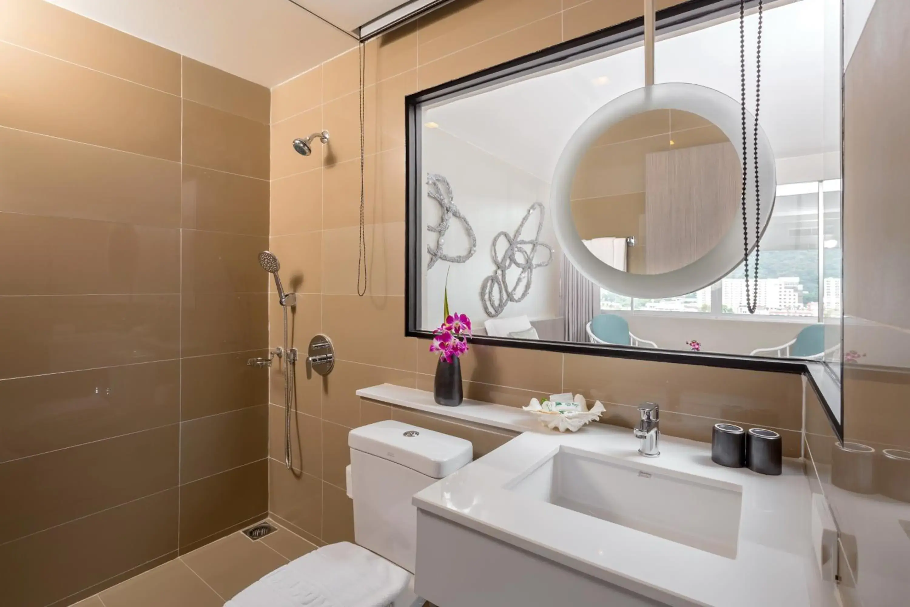 Bathroom in Pearl Hotel Phuket Bathroom in Pearl Hotel Phuket