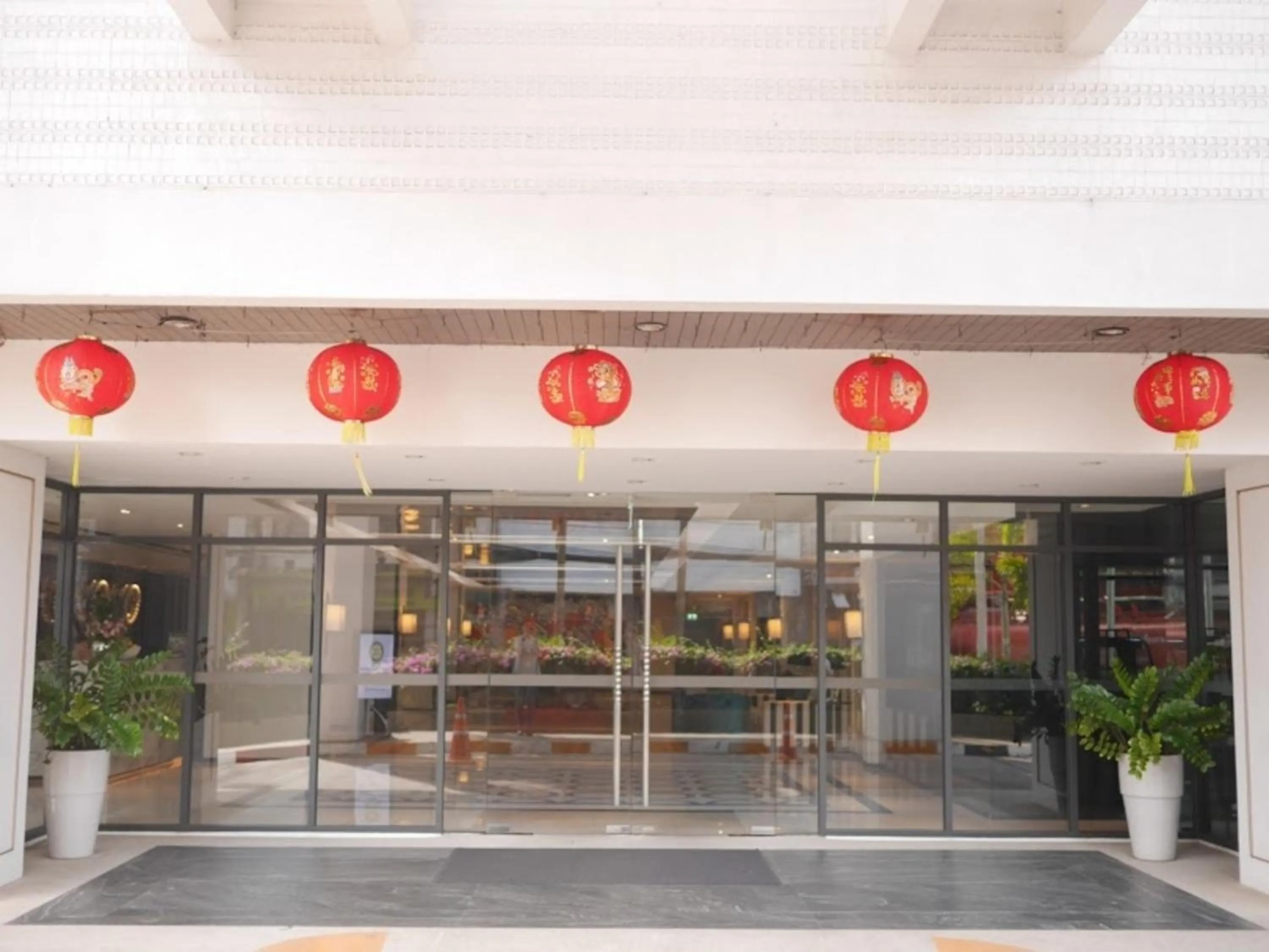 Facade/entrance in Pearl Hotel Phuket