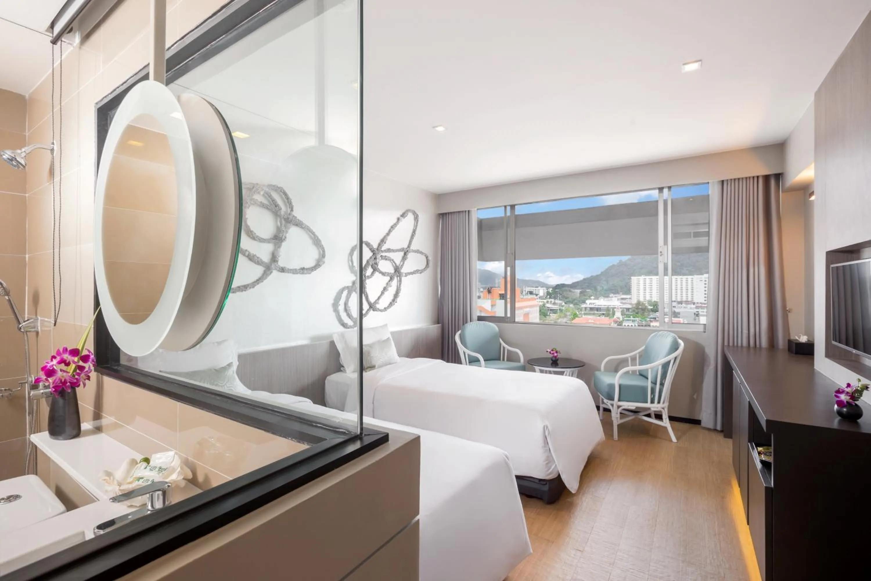 Bathroom, Bed in Pearl Hotel Phuket